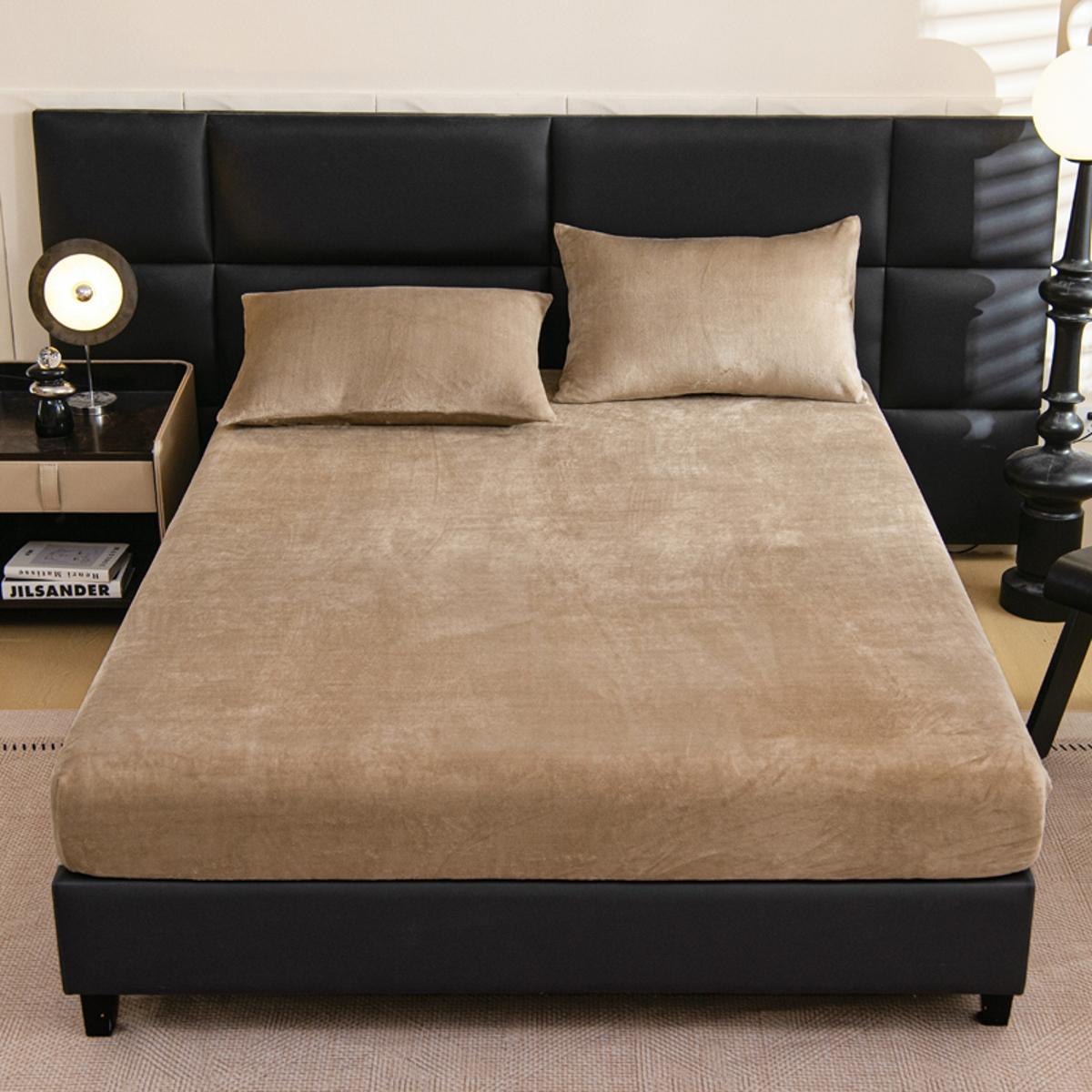 2pcs/3pcs Warm Solid Color Mattress Protector & Fitted Sheet Set – Includes 1 Deep Pocket Fitted Sheet + 2 Pillowcases, Soft Noiseless Breathable & Stain-Resistant, Machine Washable, Ideal for Bedrooms, Guest Rooms, Apartments, Dorms, and Homes with Kids,