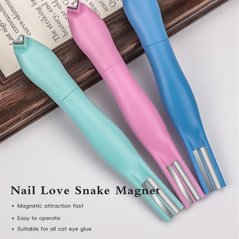 1-piece 3-in-1 Cat Eye Magnet - Heart Moon Pattern Design, Pink/Green/Blue, Durable Plastic with Magnet, Odorless Gel Polisher, Metallic Texture, Creative Heart-Shape Handle Nail Art Kit, Professional & DIY Nail Tools, Holiday haul-Christmas gift