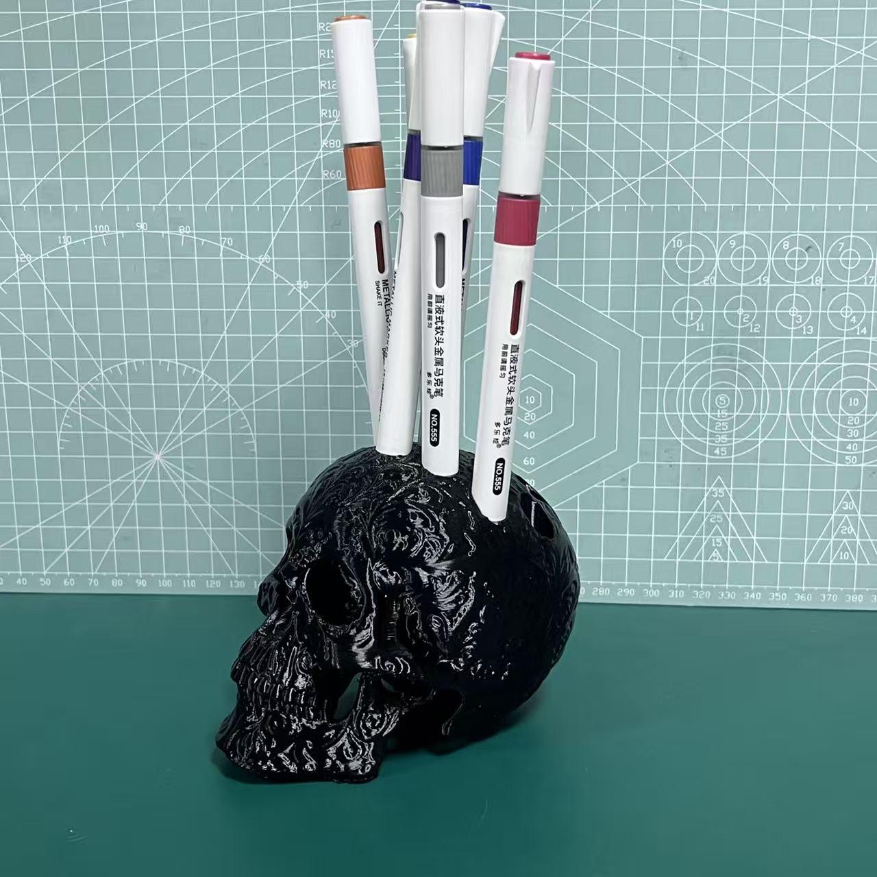 Halloween Carved Skull Pen Holder, 3D Printed Pla Material, Unique Desktop Decor, Halloween Home Office Accessory, Perfect Gift