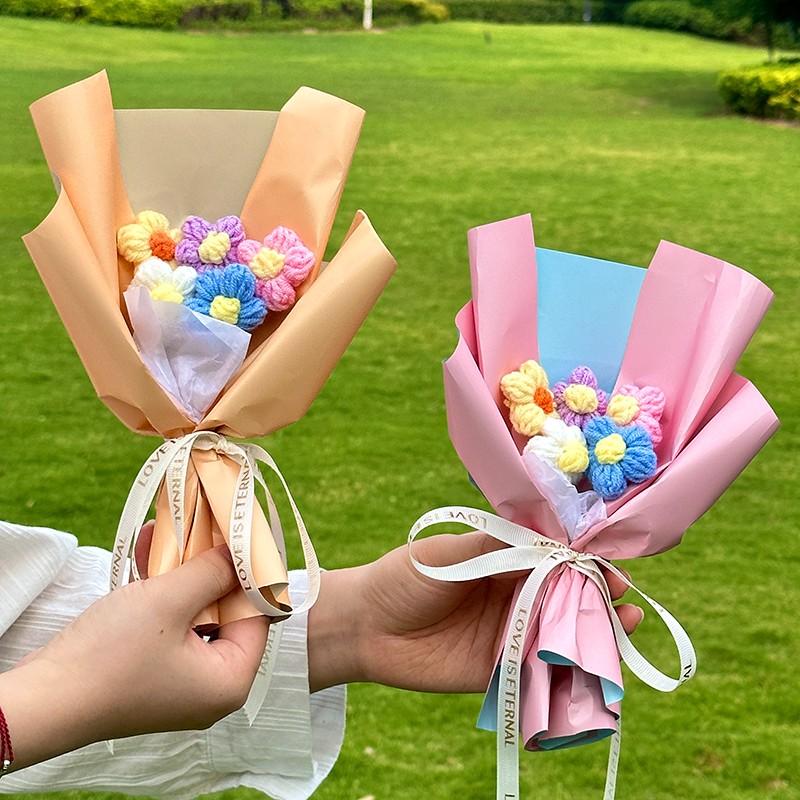 Creative Knitted Bouquet Gift, Mother's Day Valentine's Day Special Occasion Decorative Flower Arrangement, Unique Present Idea