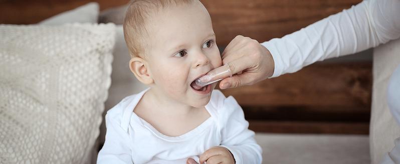 Baby Finger Toothbrush for Training Teething, Newborns Toddler Silicone Baby Toothbrush,Baby Oral Cleaner Massager,2PCS