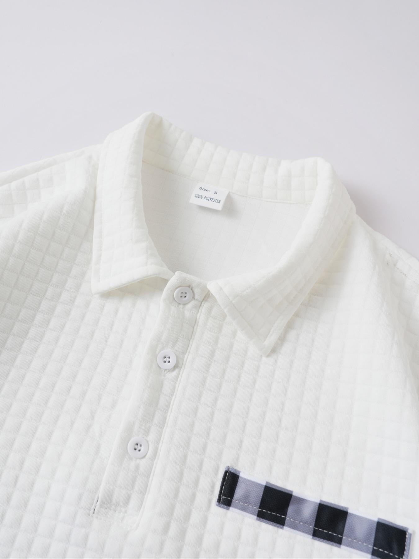 A new men's autumn and winter knitted crew neck long sleeve sweatshirt, suitable for daily wear, vintage half button design, casual and versatile trend simple pullover, is a must-have item in men's wardrobe.