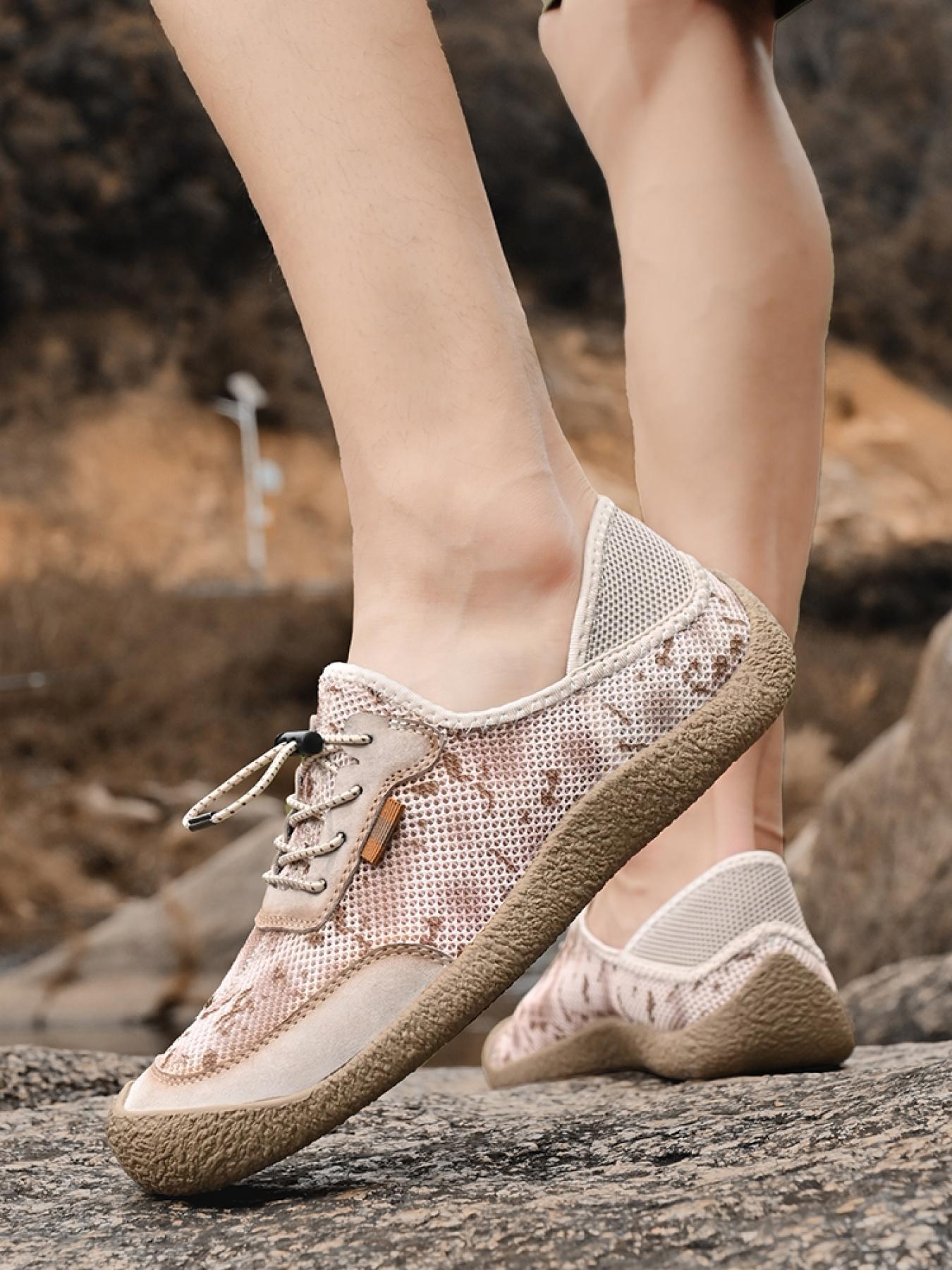 Men's Solid Color Mesh Breathable Outdoor Water Shoes Drawstring Two-Way Closed-Toe Sandals Non-Slip Wear-Resistant Soft Sole Hiking Shoes