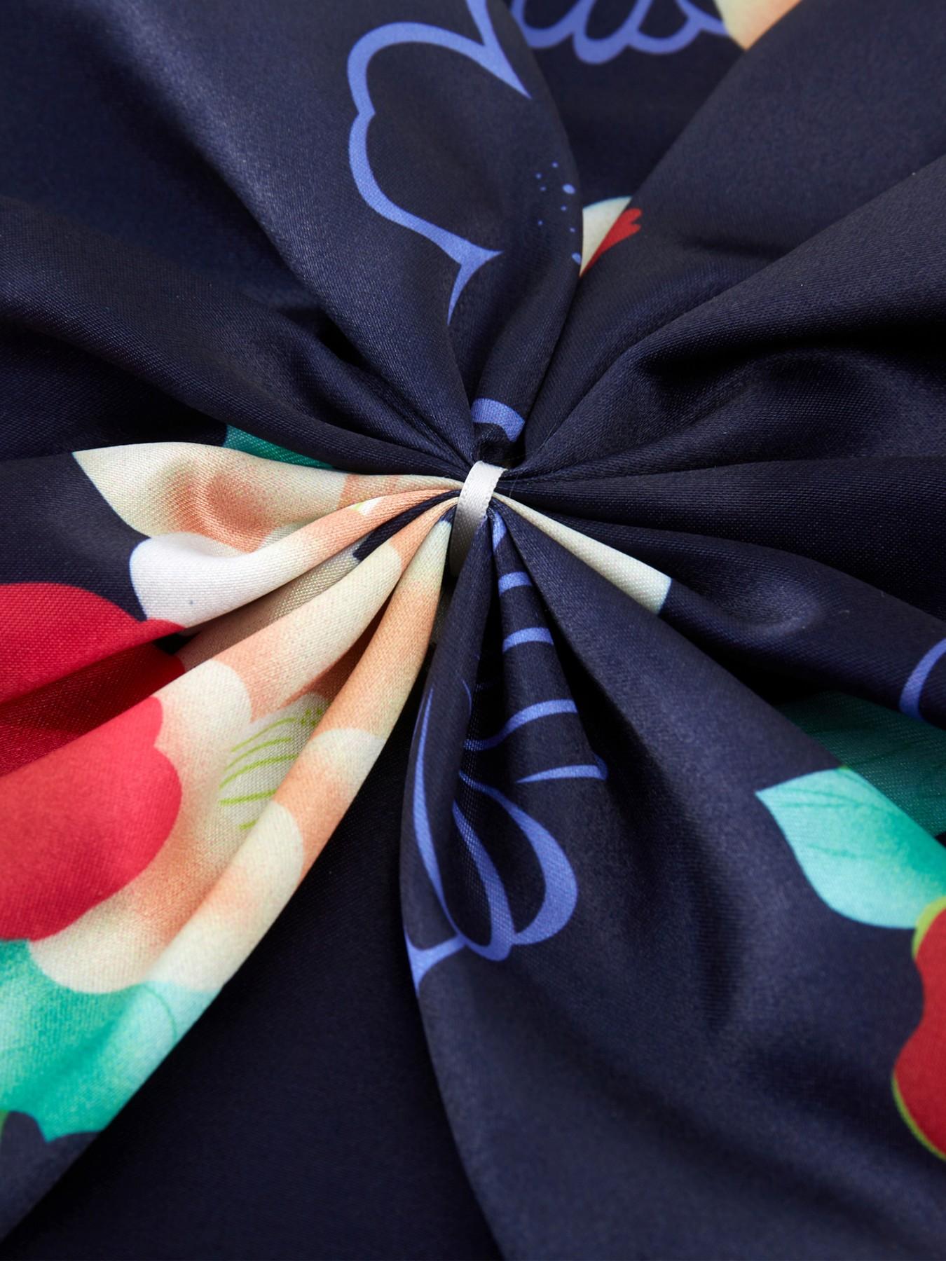 Satin Japanese Kimono for Women Traditional Geisha Inspired Yukata with Adjustable Obi Belt Elegant Oriental Dress for Festival Cosplay Party Photoshoot Wedding Guest Halloween Costume  Spring Sakura Outfit Cherry Blossom Festival