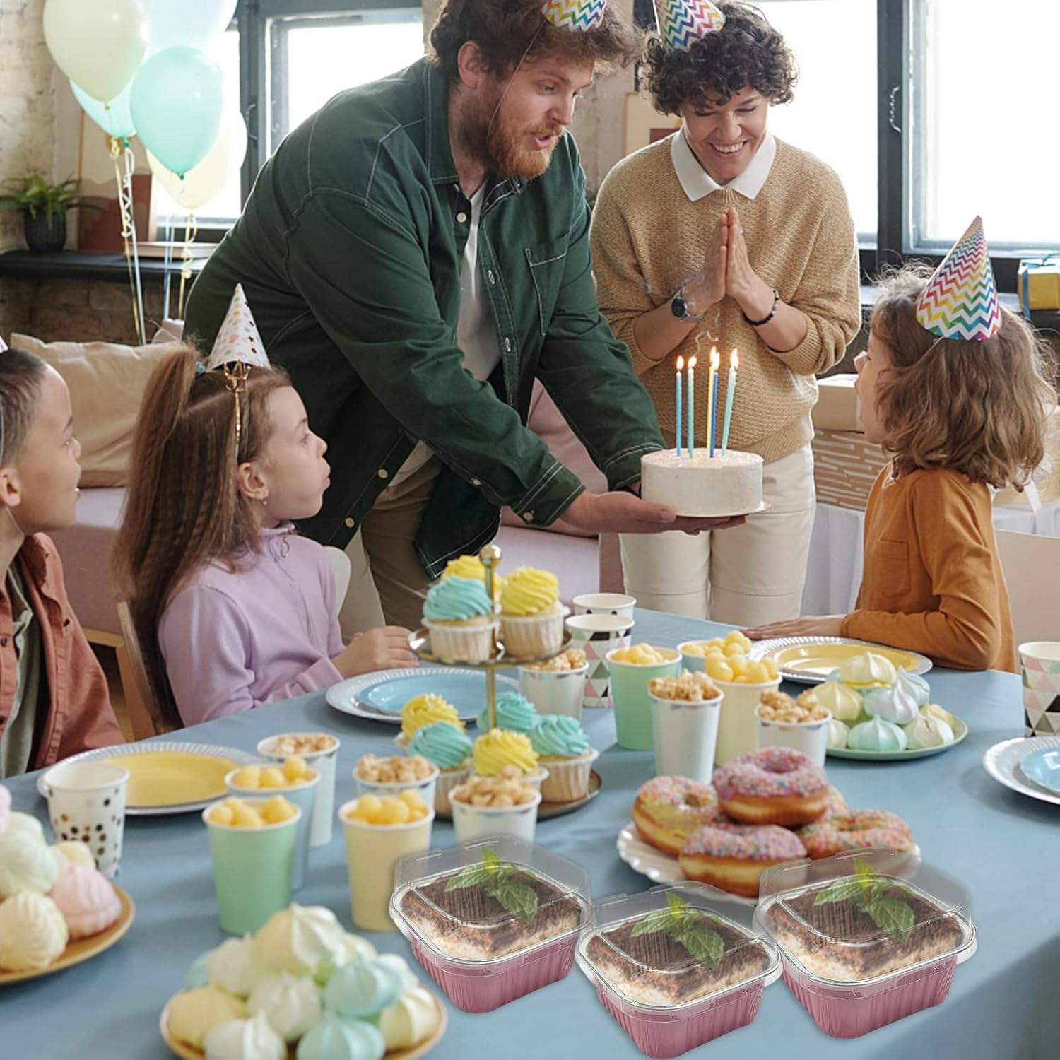 30 Pcs 5 oz Pink Mini Disposable Cake Plates, Foil Square Baking Cups with Lids,Muffin Plates, 3.5x3.5 Small Baking Cake Plates, Cupcake Containers, Suitable for Single Cakes, Mini Muffin Plates