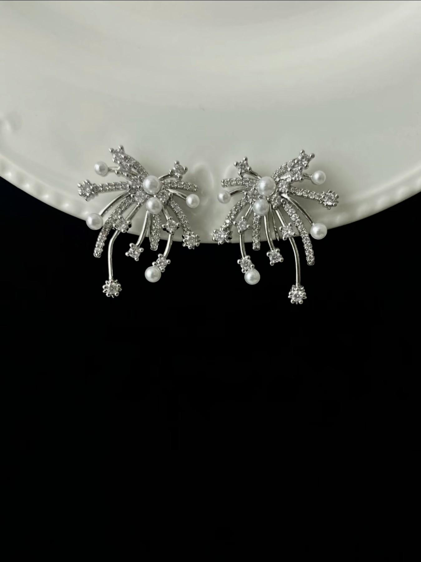 Silver Color Firework Pearl Earrings, Luxury Rhinestone Design, Dangle Style, Titanium Steel, Fashionable Women's Jewelry