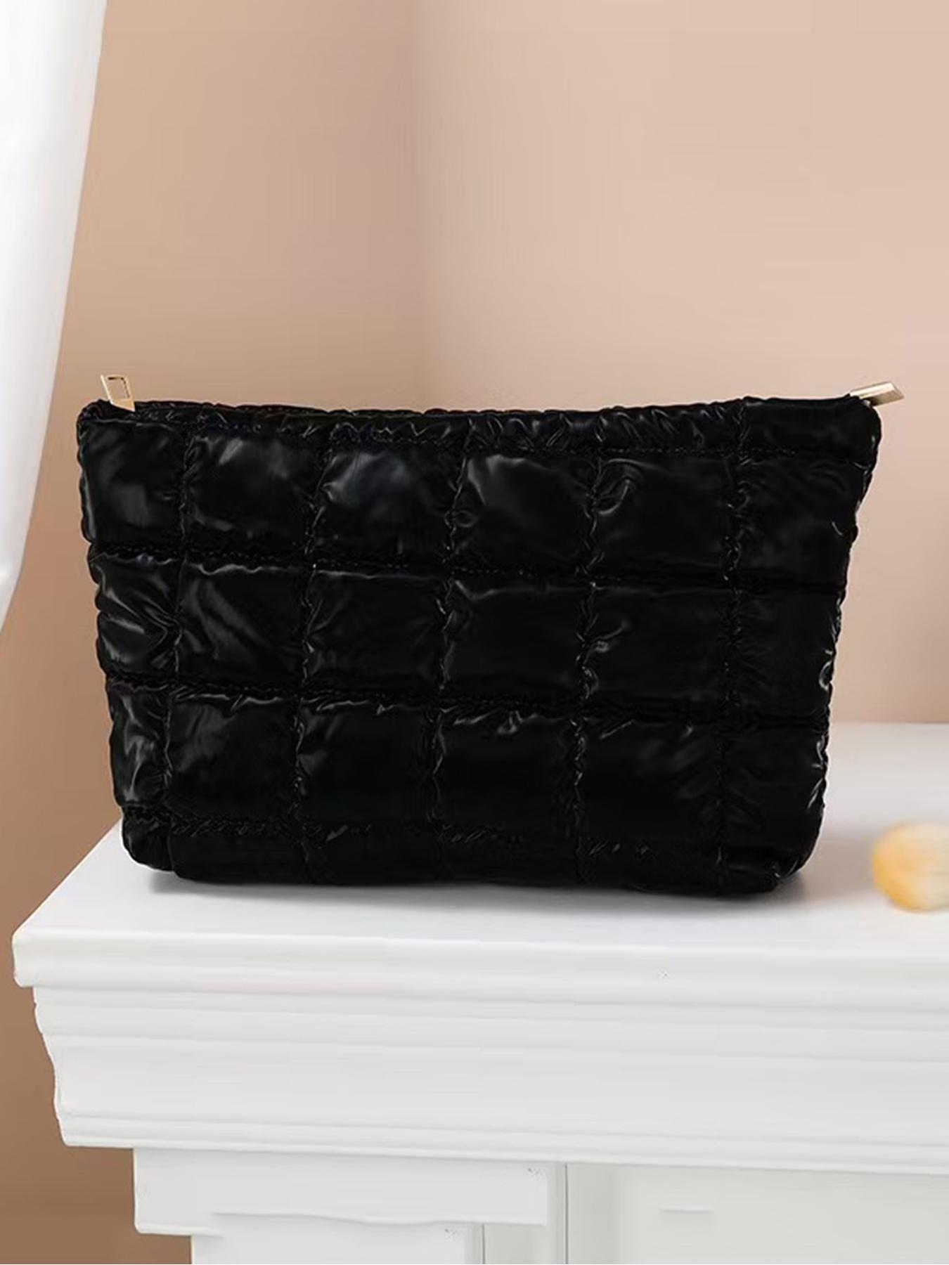 Ladies' fashionable and casual diamond patterned makeup bag, simple and textured cotton filled women's bag, suitable for daily business trips and travel, easy to carry, Makeup Organizer Pouch