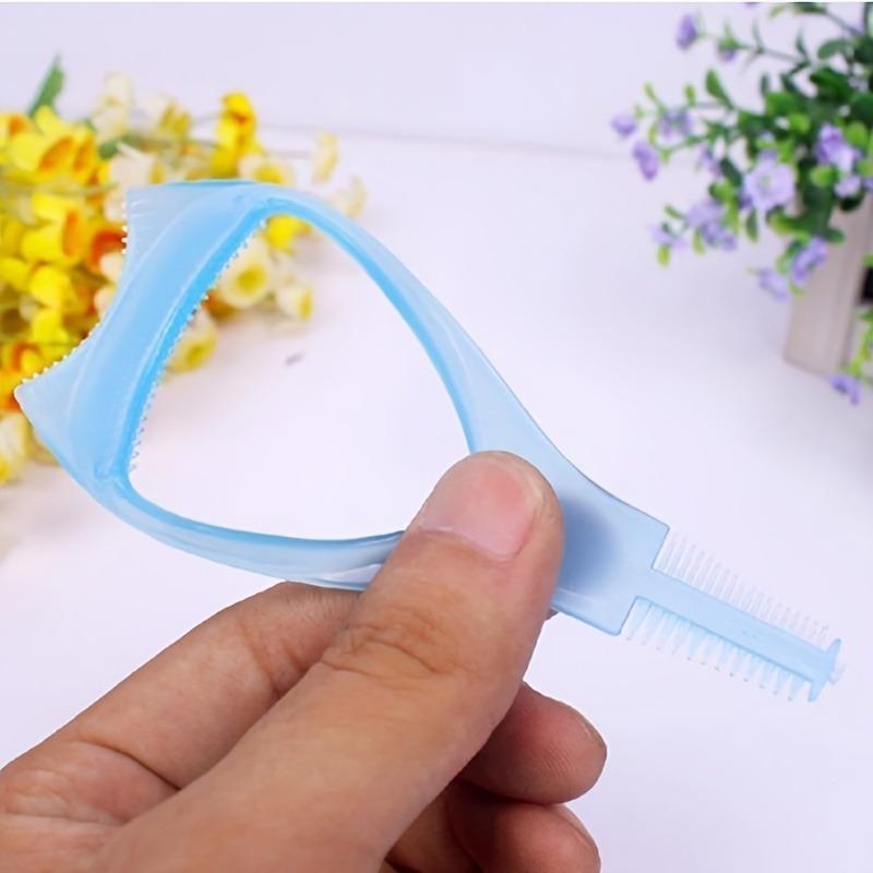 1PC 3 In 1 Mascara Shield Applicator Eyelash Brush Curler Guard Applicator Comb Guide Card Eyelash Separator Tool Makeup Eyelash Tool Beauty Cosmetic Tool