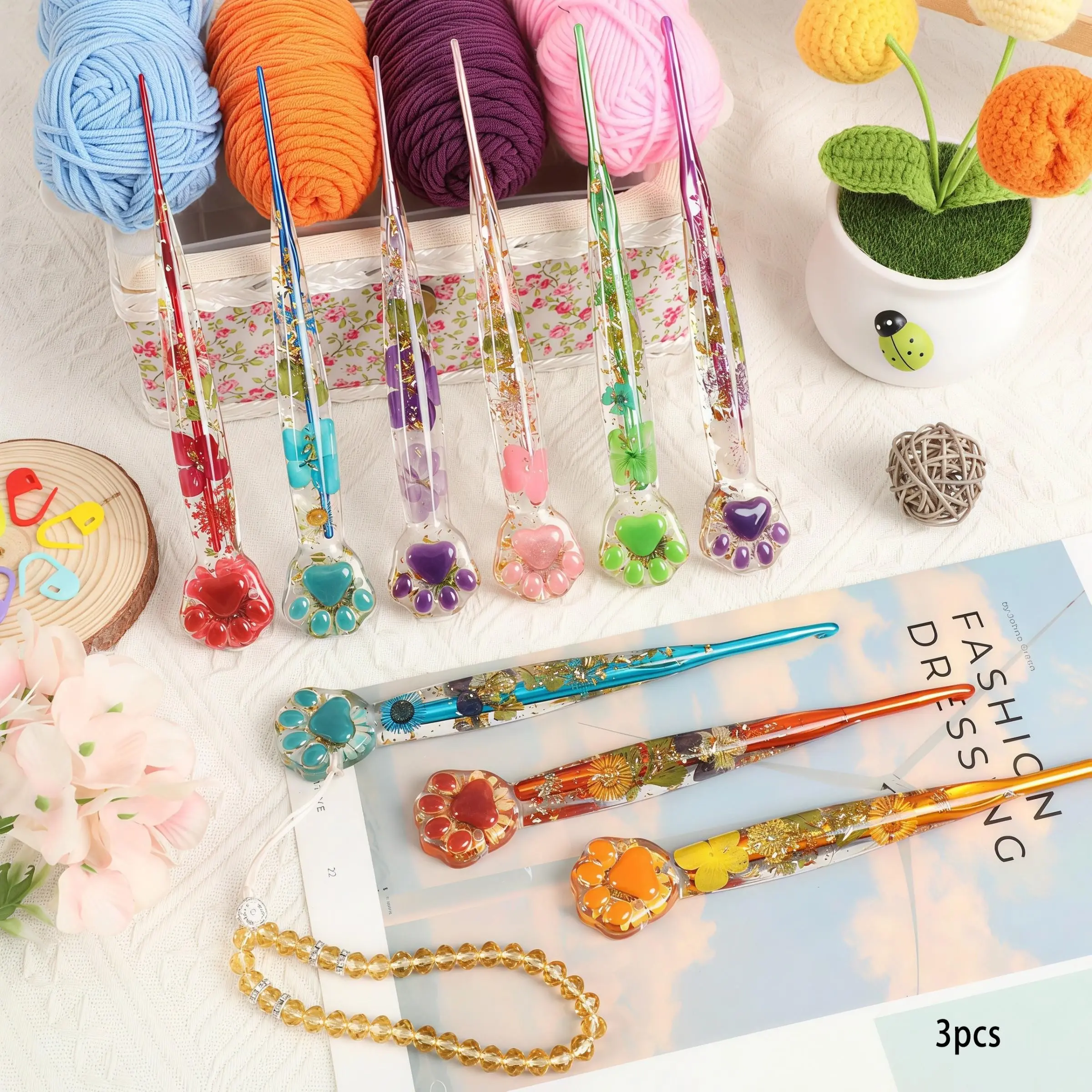 3pcs Floral Cat Paw Resin Crochet Hooks, Transparent Comfort Grip Knitting Hooks, DIY Craft Supplies for Hats, Sweaters, Perfect Gift for Crochet Lovers