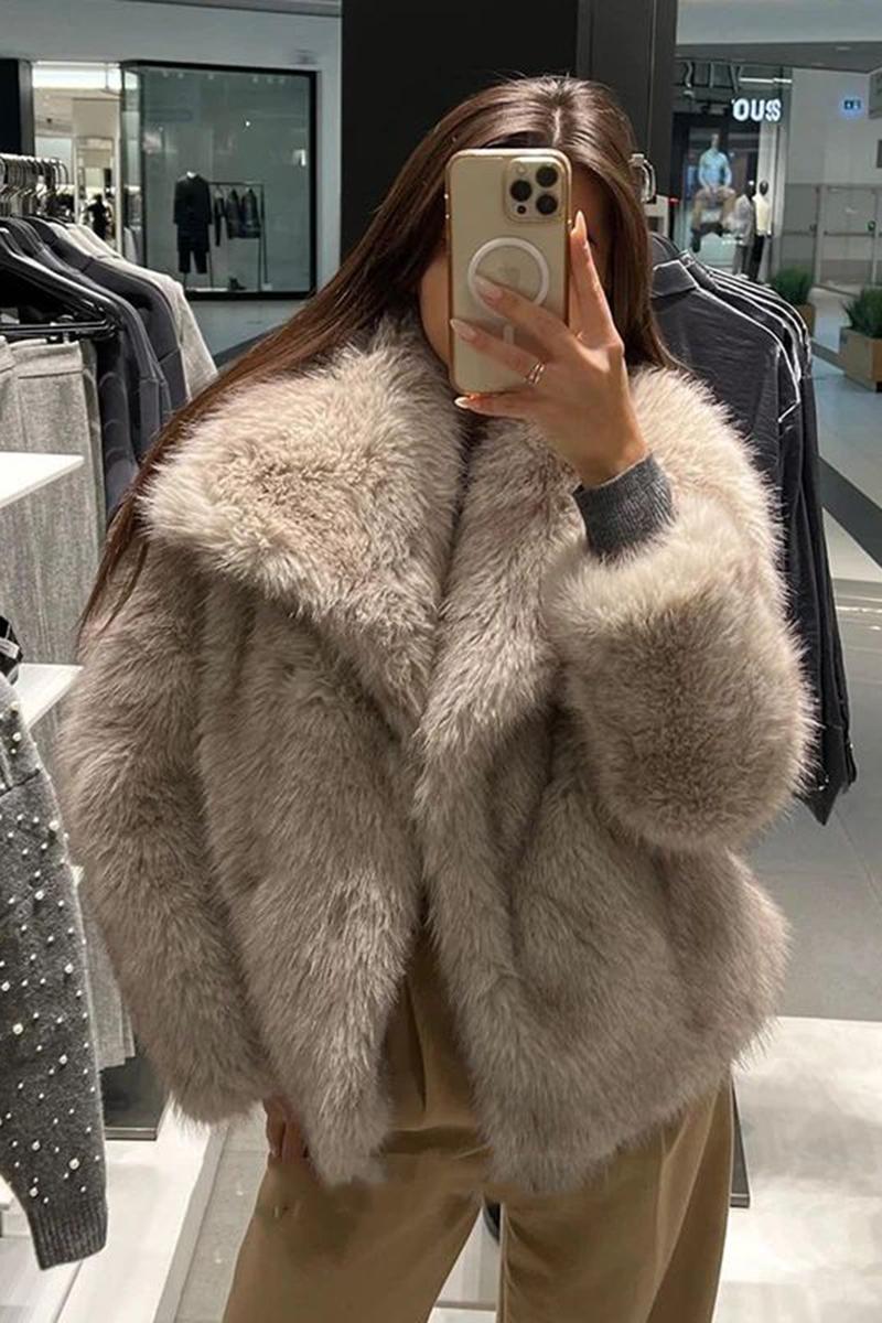 Women's Faux Fur Coat, Winter Street Style Casual Loose Short Large Collar High-End Fluffy Outerwear