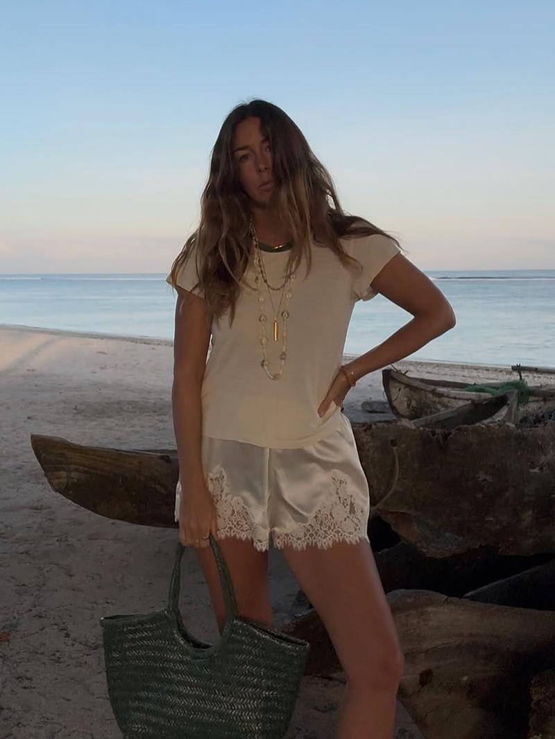 Women's Satin Silk Lace Shorts, Mid-Waist Mini Skirt, Luxurious Party Dress, French Style, Fashion Versatile Pants Women's Satin Silk Lace Shorts, Mid-Waist Mini Skirt, Luxurious Party Dress, French Style, Fashion Versatile Pants