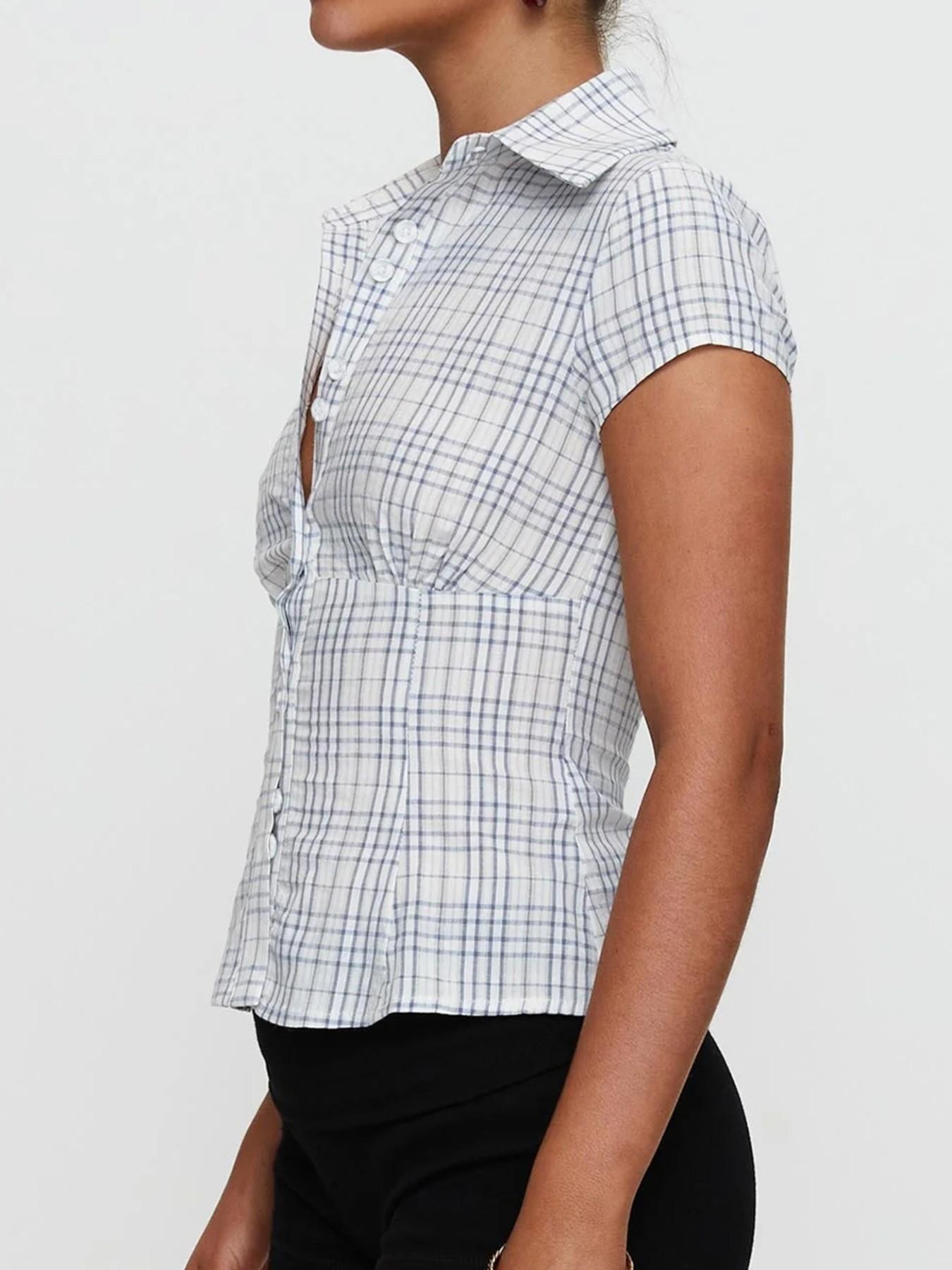 Women's Plaid Print Curved Hem Short Sleeve Casual Fitted Collared Blouse, Button Up Shirt, Casual Bishop Sleeve Top for Summer, Ladies Clothes for Daily Wear