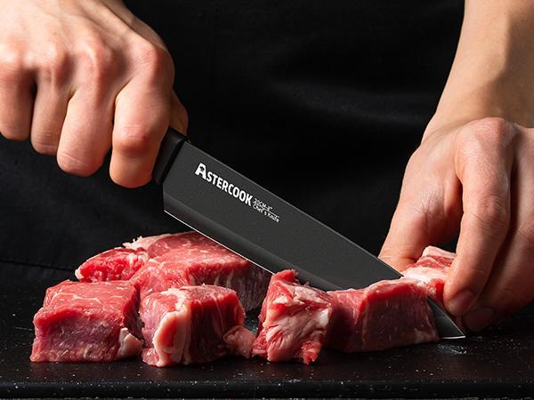 Astercook 15-Piece Stainless Steel Kitchen knives with Built-in Sharpener, Chef & Steak Knives, Bread Knife, Scissors, and Butter Knife - Springtok Block