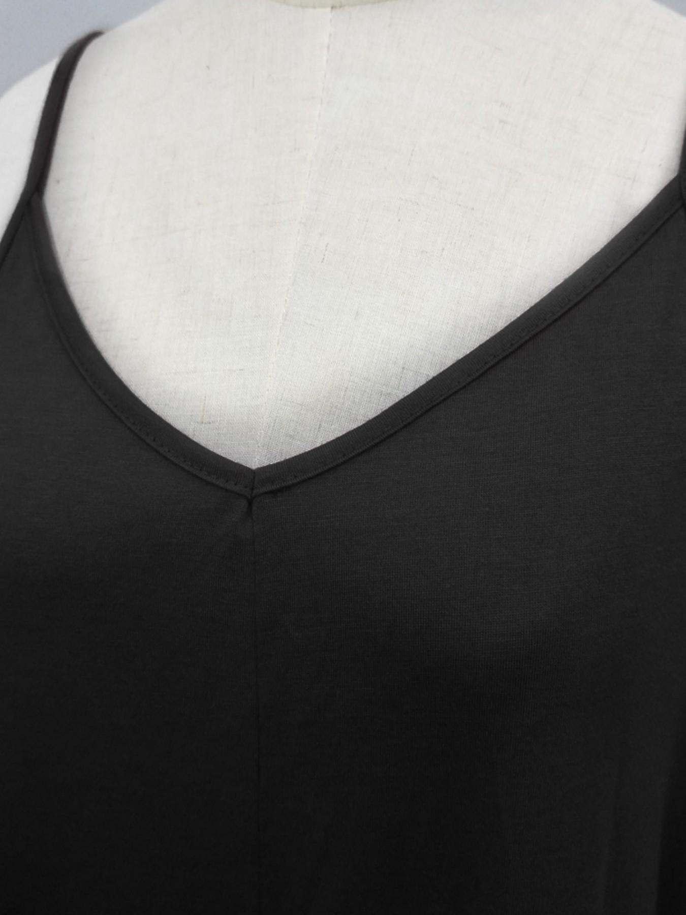 Women's Casual Minimalist Sleeveless Maxi Dress, Loose-Fitting Beachwear, Side Pockets Design, Perfect for Home & Outdoor Use