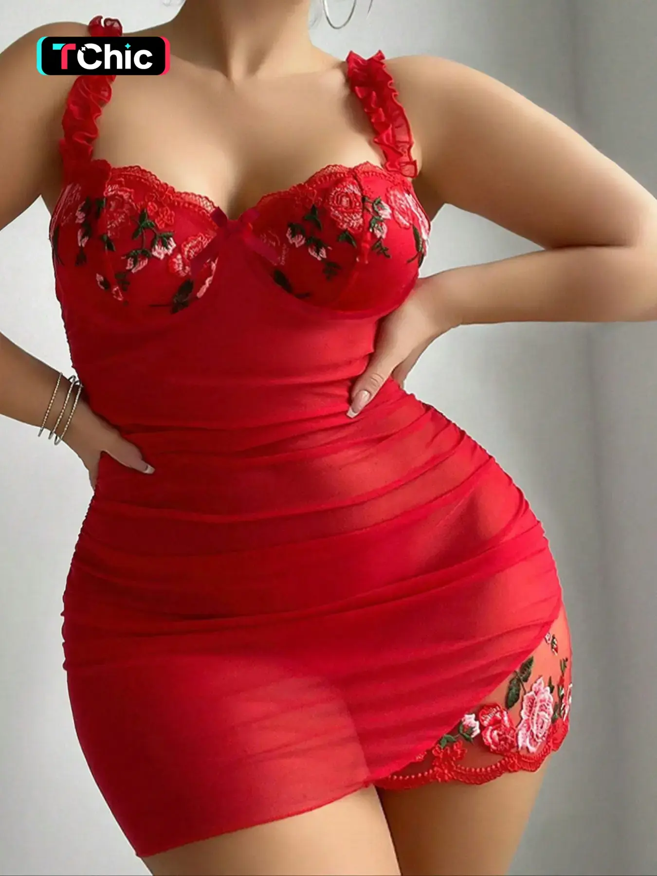 Plus Size Elegant Casual Floral Cami Nightgown 2 Piece Set, Rose Embroidery, Adjustable Straps, Soft Lightweight Fabric, Sleeveless for All Seasons, Nightwear, Cami Sleeveless Nightdress