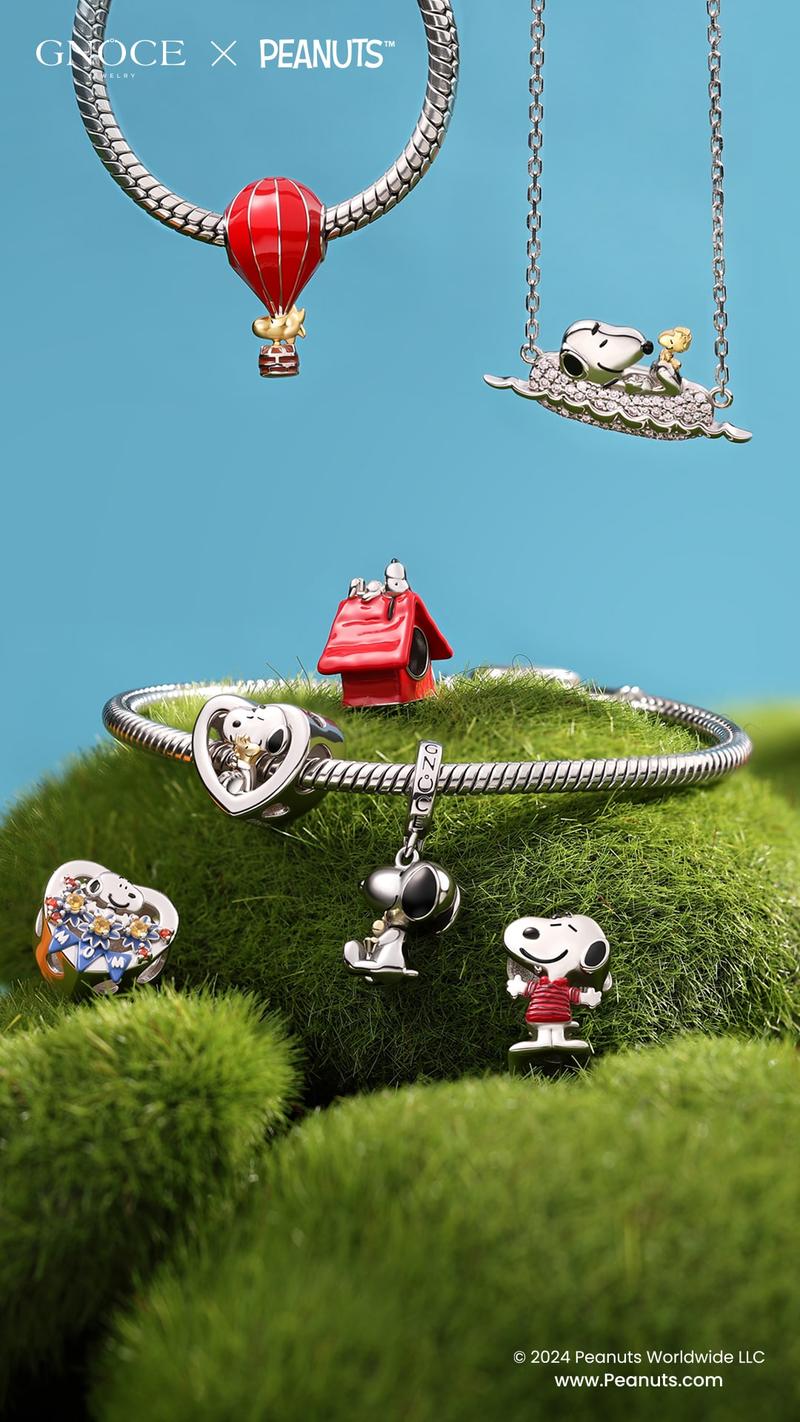 Gnoce Peanuts Collab Necklace for Women Snoopy & Woodstock Bubble Bath in Bathtub Necklace for Her, Daughter, Wife, Valentine‘s Day, Mother’s Day Jewelry Gift