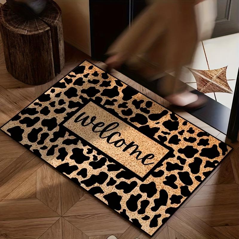 Patterned Cowhide Doormat, Stylish Brown, Suitable for Entrances, Bathroom Doors, Toilets, Hallway, and More. Ideal for Kitchens, Dining Rooms, Bathrooms, Hallways, Bedrooms, and Home Décor.