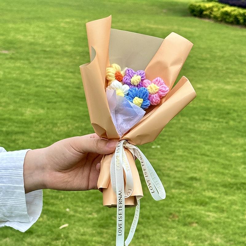 Creative Knitted Bouquet Gift, Mother's Day Valentine's Day Special Occasion Decorative Flower Arrangement, Unique Present Idea