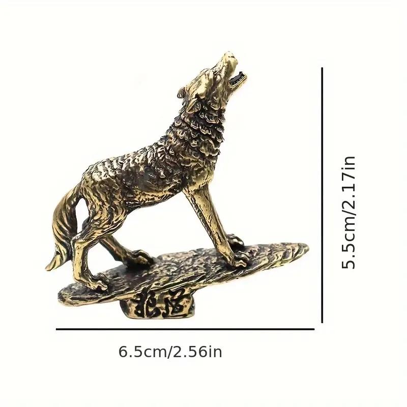 Solid Brass Wolf Figurine Tea Pet, Creative Copper Sculpture, Grassland Rock Wolf Statue, Collectible Art Craft, Home Decor, Decorative Sculptures