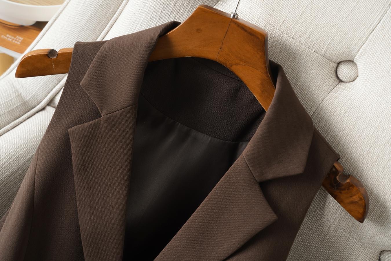 Women's Solid Lapel Neck Fitted Vest Blazer, Elegant Fashion Casual Vest Coat for Work Office Business, Ladies Spring & Fall Clothes