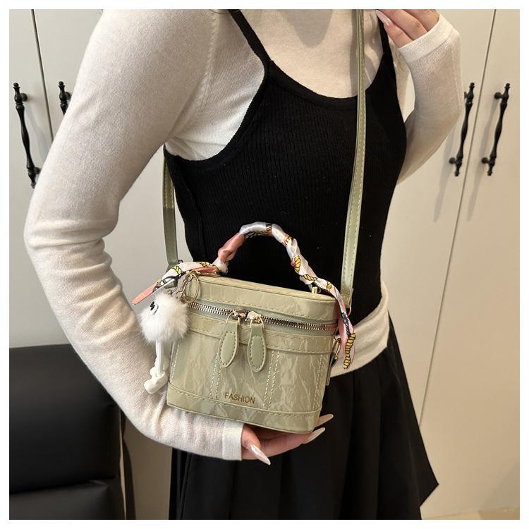 Womens Square Crossbody Shoulder Bag Korean Style Adjustable Plain Purse Cute Lightweight Athletic Small Everyday Casual Messenger Shopping Travel