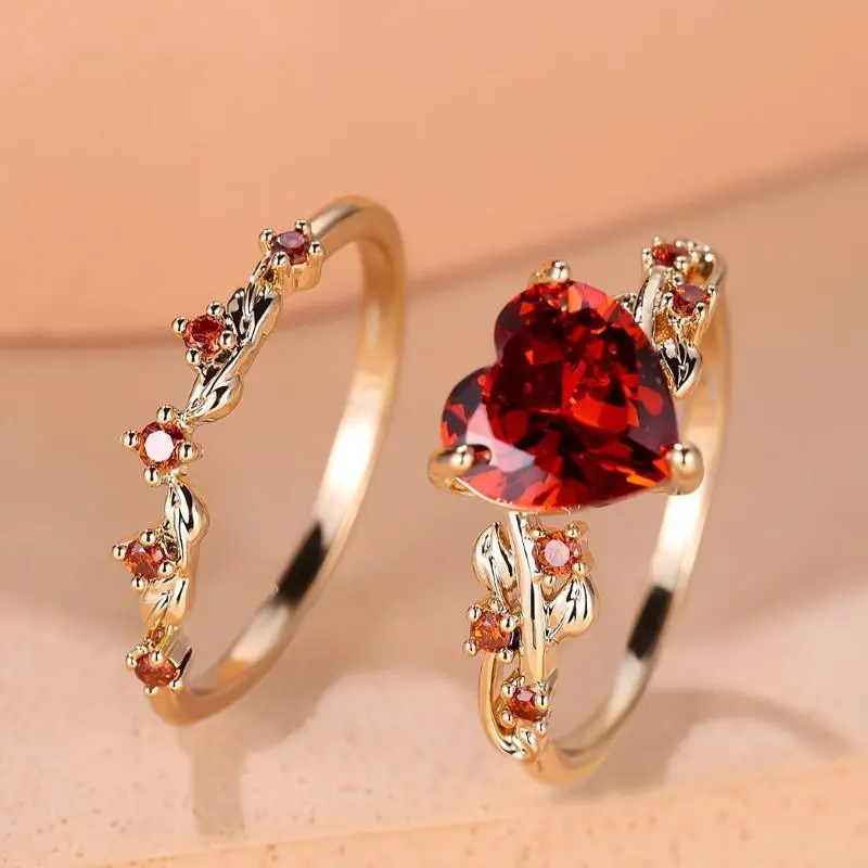 2pc Inlaid Red/ Green  Copper Band Ring Set Elegant Stack Ring Heart-Shaped Puzzle Couples Rings Jewelry Wedding Ring couples ring sets stackable ring engagement rings