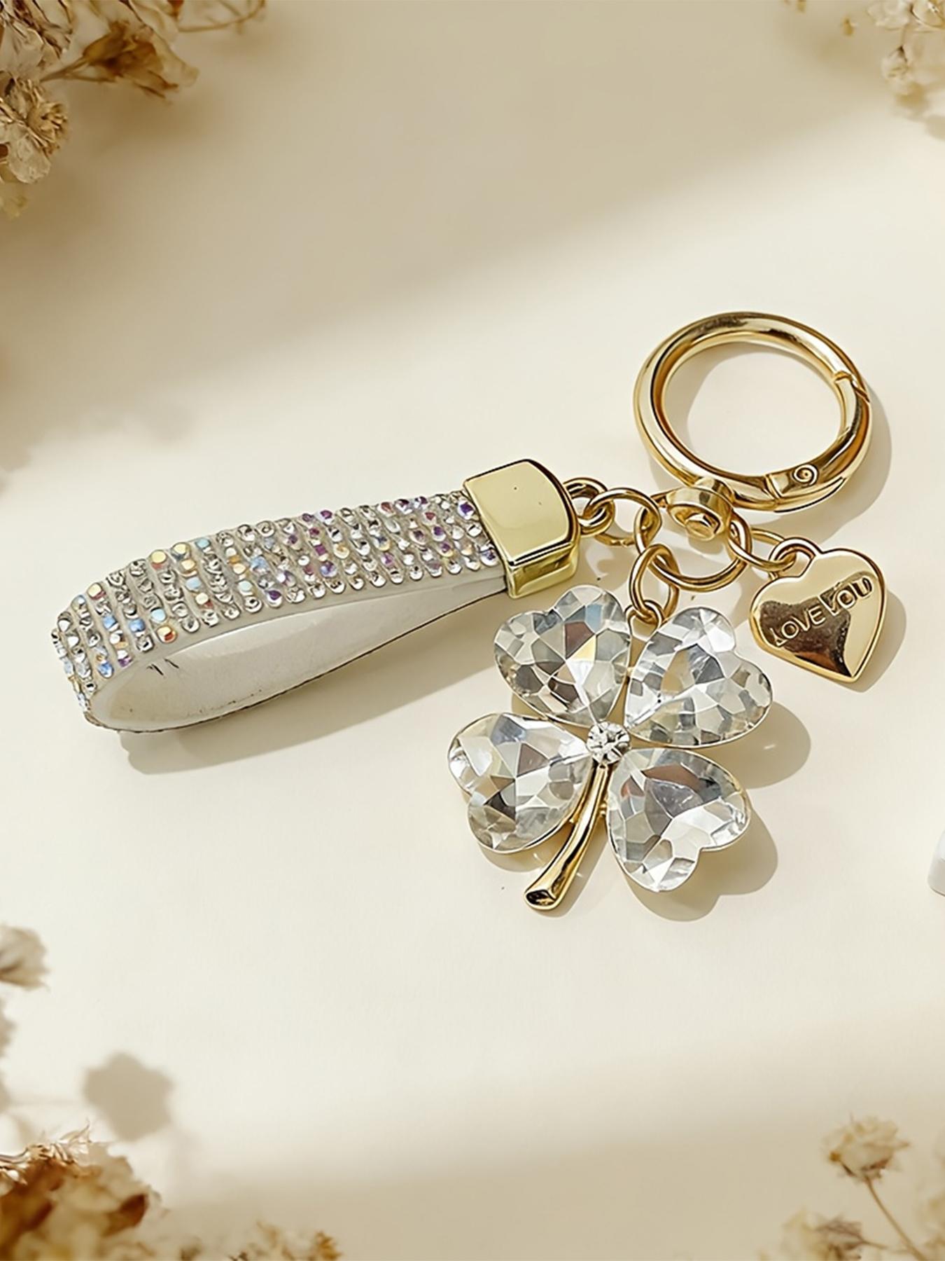 Heart-Shaped Love You Keychain, Four-Leaf Clover Lanyard, Lucky Flower Car Bag Pendant, Perfect Gift for Graduation, Valentine's Day, Mother's Day, Birthday