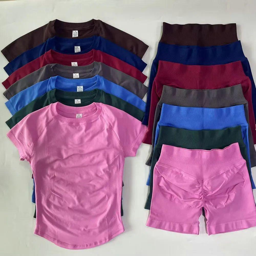 Dfyne Cross-Waist Hip-Lifting Shorts + Short-Sleeve Sports Set |   Seamless Knit Breathable Quick-Drying |   Fitness & Yoga Two-Piece Set