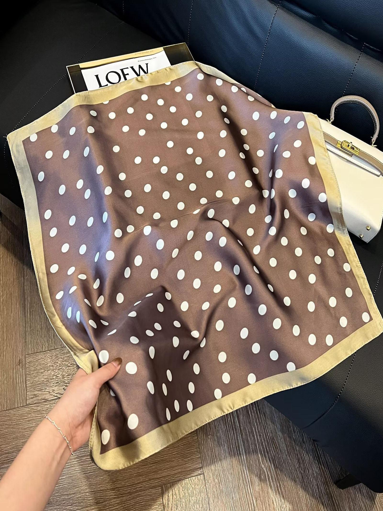 Elegant Satin Scarf Shawl Wrap, Lightweight Soft Fabric Design, Perfect Accessory for Stylish & Daily Use，scarfstyle，satin scar，headscarff，summer scarf，scarf hairstyle，vacation scarf，sun protection scarf