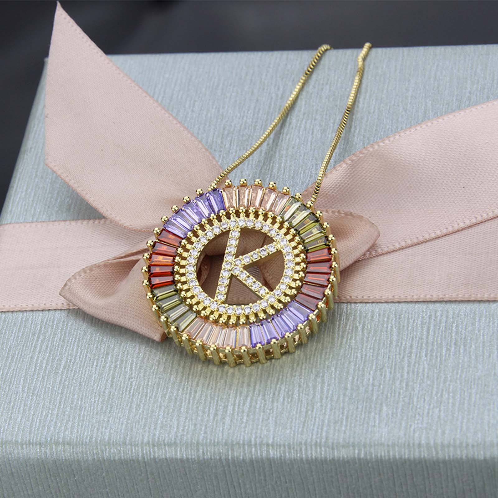 Colored zircon letter necklace round hollow pendant 26 English letters clavicle chain men and women can be anniversary gifts name initials