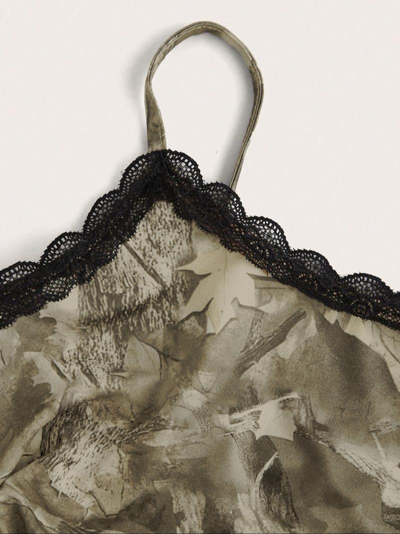 Women's Camo Print Cami Top & Shorts Two-Piece Set, Casual Fashion Cozy Two Piece Outfits for Daily Outdoor Wear, Ladies Clothes for All Seasons