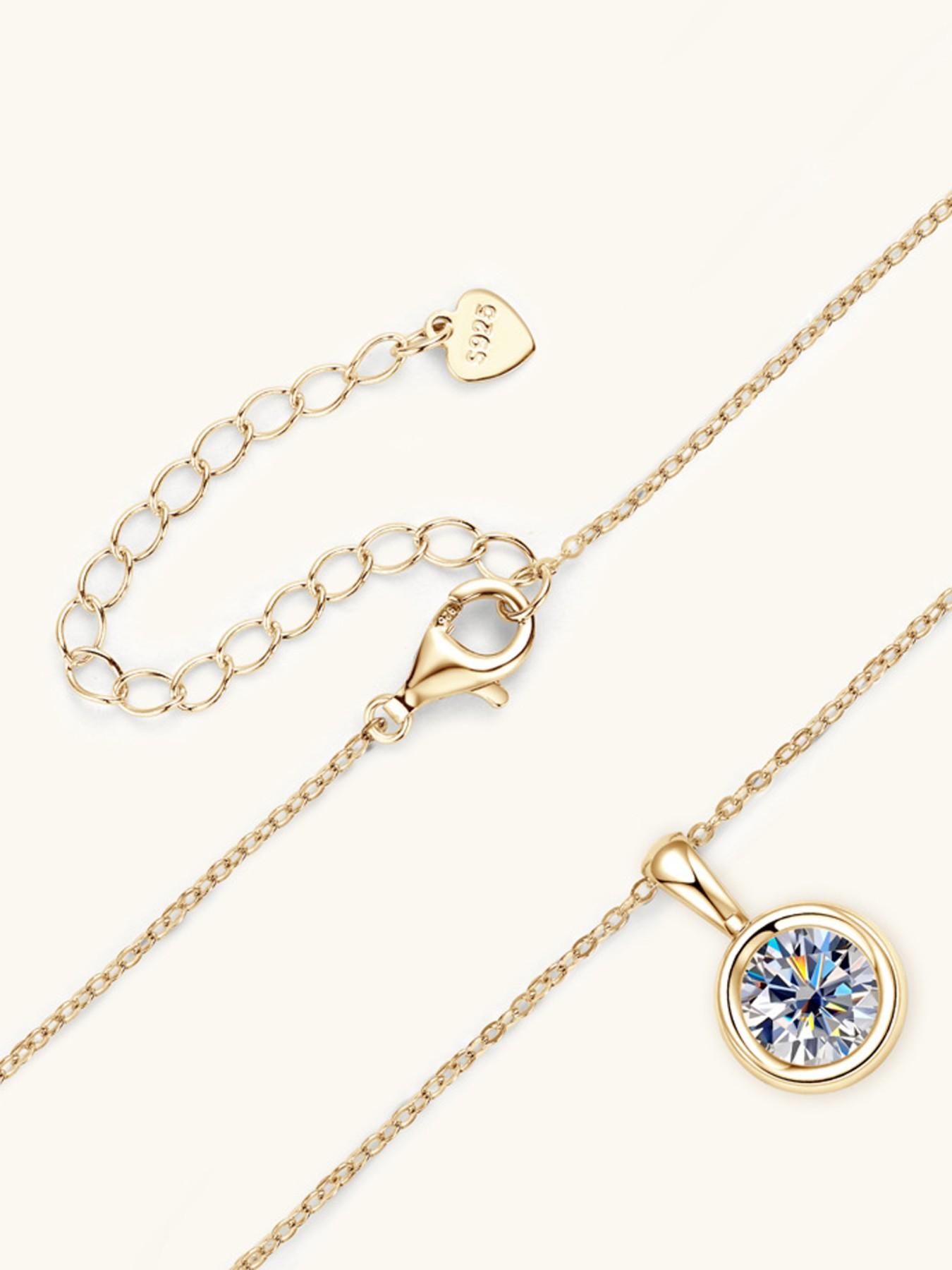 1 Carat Moissanite Pendant Necklace, S925 Silver, Couples Fashion Jewelry, Perfect for Dates, Parties, Gifts for All Occasions