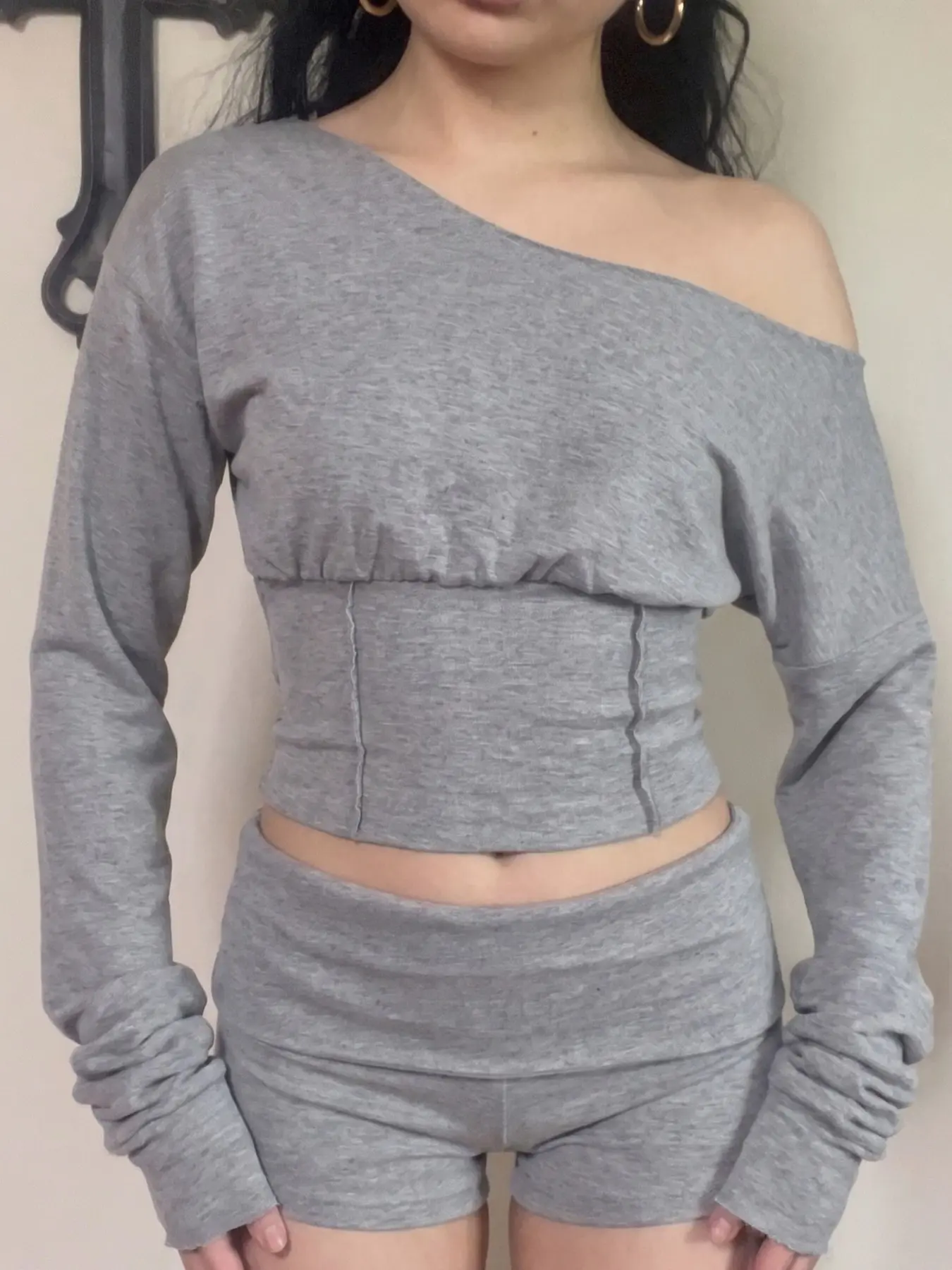 Women's Off-Shoulder High-Waisted Short Set, Casual Slim Fit Two-Piece for Spring & Fall, Stylish Sporty Mix Match, Sweatsuit Set, Athleisure Wear Set, Athleisure Outfit, Casual Sportswear