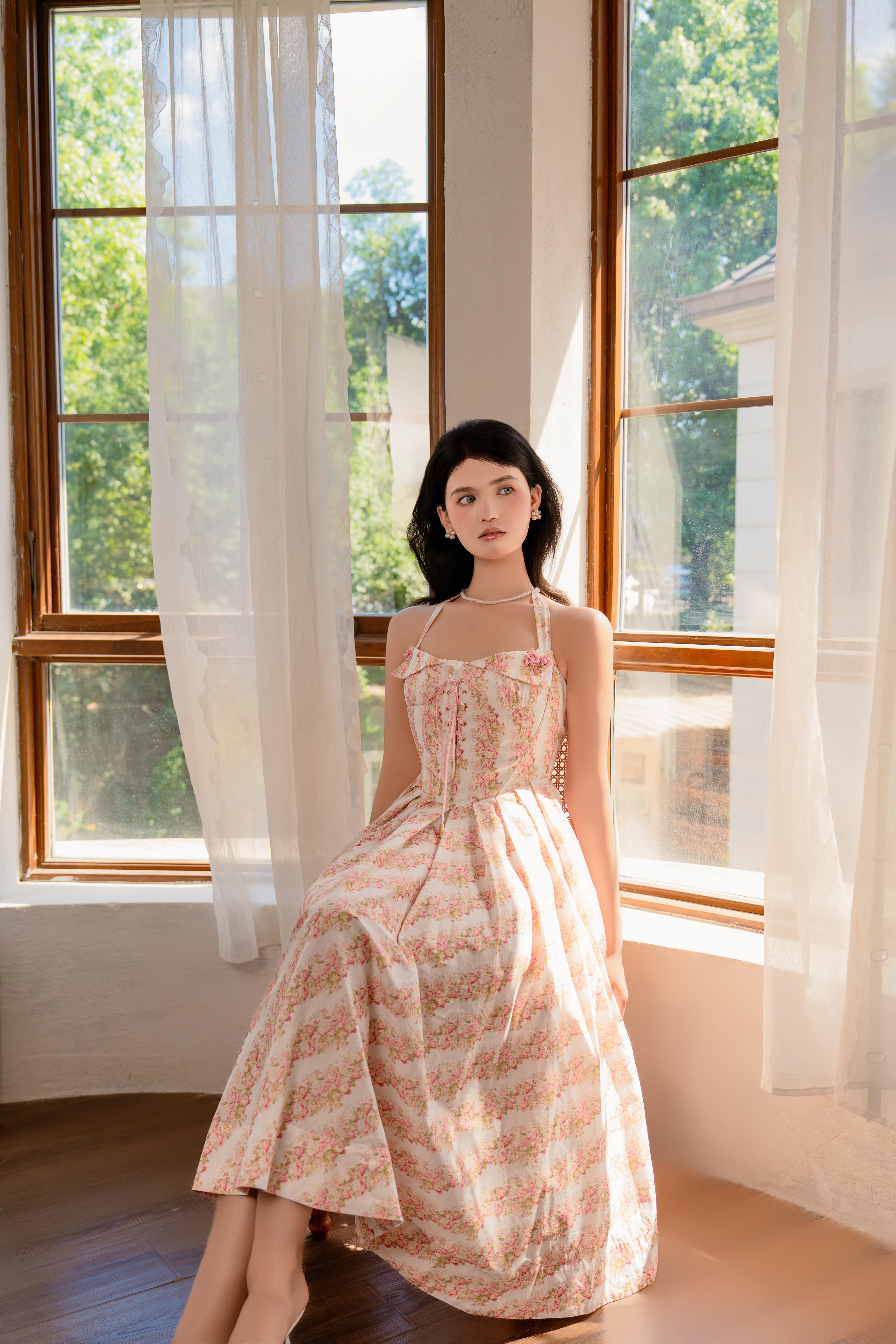 Enchanted Rose Corset Dress-LuminaVenus Dresses Prom Floral Dress Curvy Women Rave Aerie Sundress Tummy Flattering Elegantoutfits Bridesmaid Modest Outfits Black Women Dress Elegant Fall Tube Long Dress  Dress Silk Drape