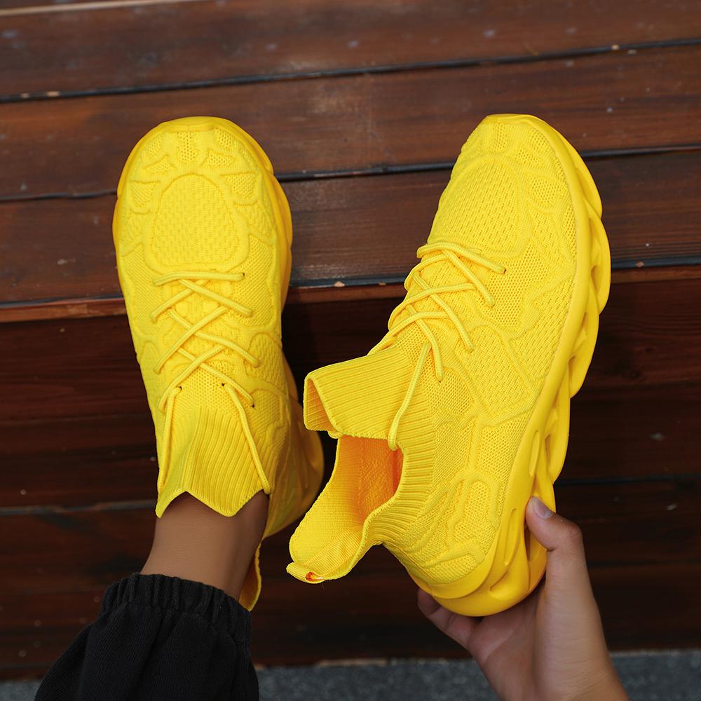 Men's 2025 Spring Fashion Sports Height Increasing Sneakers Walking Trainer Closed Runner Training Mesh Running Sneakers train athletic non-slip ankle boot allseason comfortable footwear casual lightweight