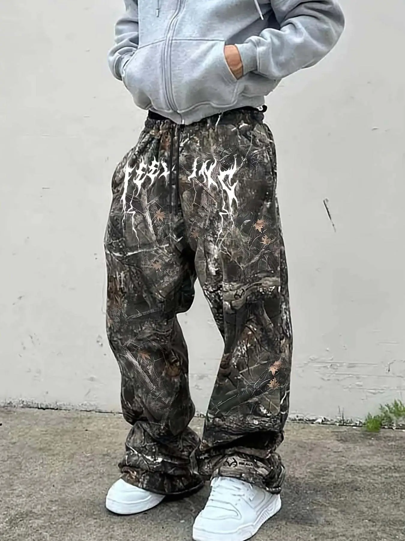 🌲 Realtree Camo Baggy Pants with Gothic Print | Wide Leg, Casual Comfy Drawstring Waist, Ultra Streetwear Vibe! Perfect for Skate, Grunge, Y2K Outfits, Ideal for Fits!