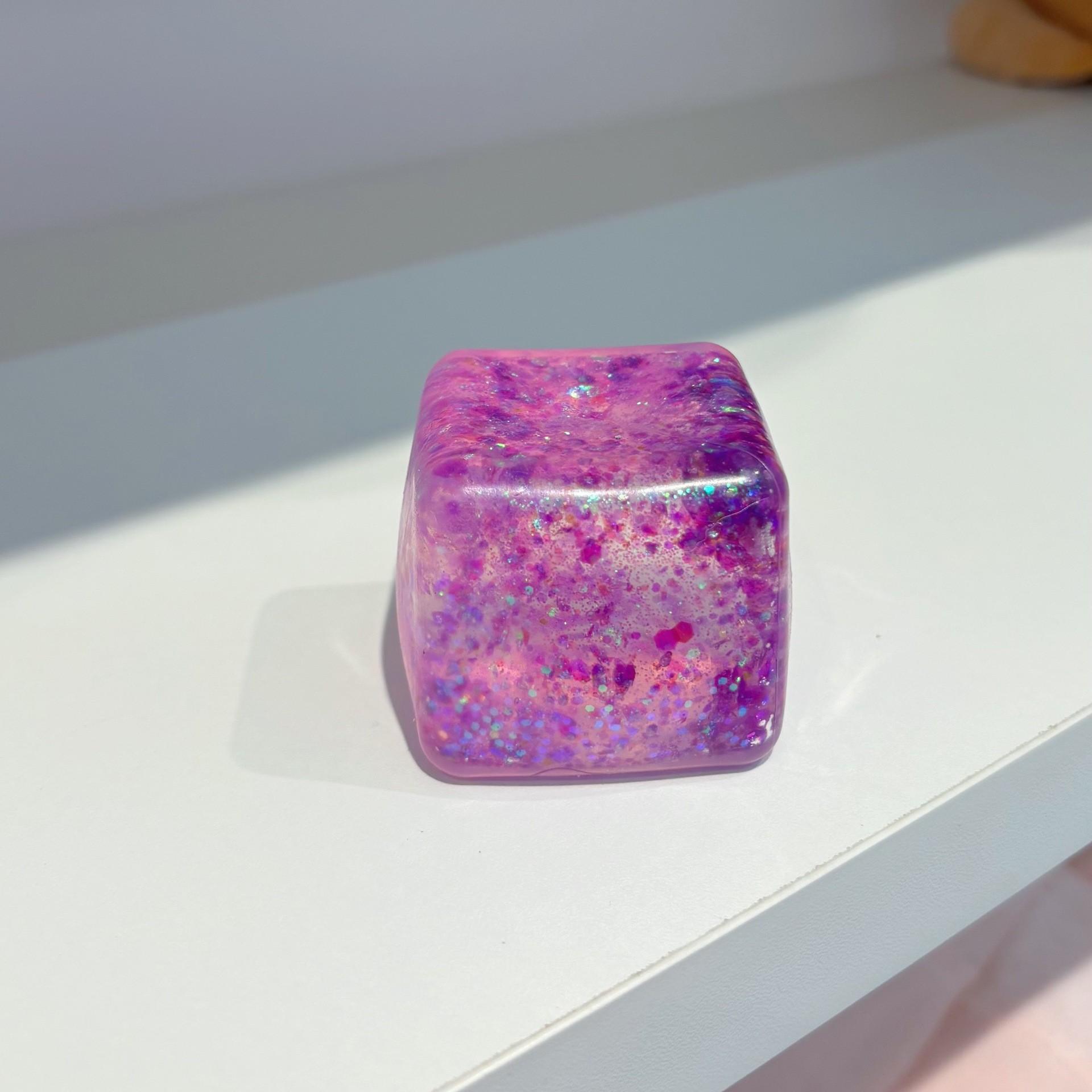 Aurora Cube Stress Ball, Ice Cube Shaped Slow Rebound  Squishy Decompression Toy For Kids, Sensory Fidget Toys For Teens.Made Of Maltose Stuffers, Super Soft And Bouncy To Touch, Great For Stress Relief.Perfect For Party Favors And Daily Gifts.