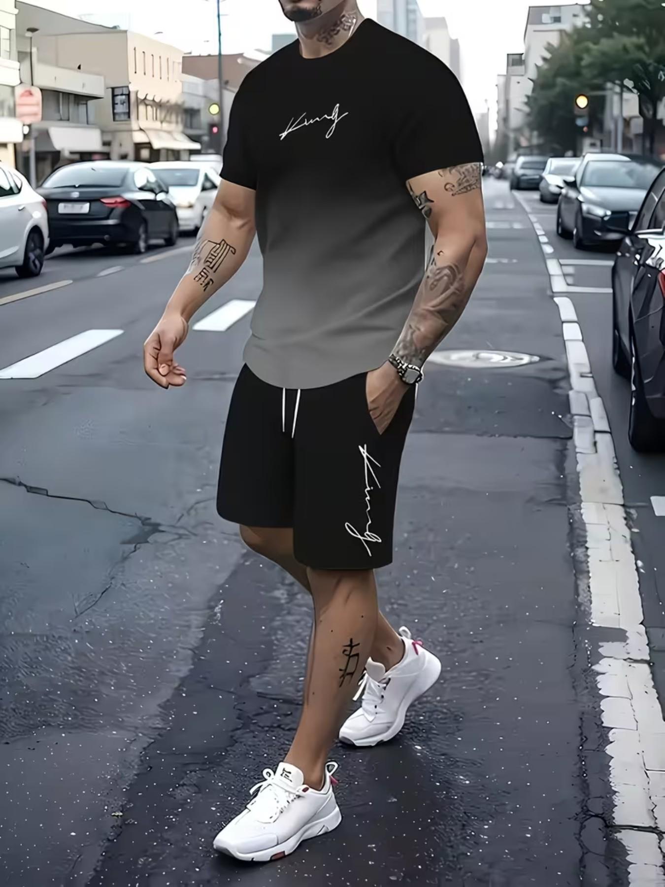 Men's Summer Casual Sports Set, Striped Print Short Sleeve T-Shirt and Pocket Shorts, Gradient Blue to