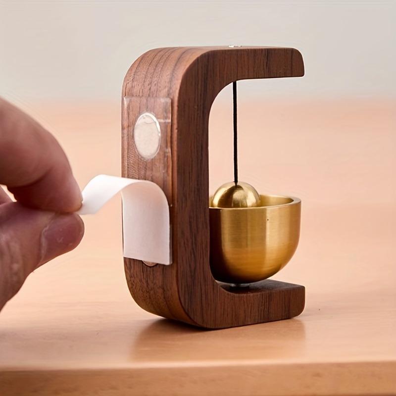 A Japanese-style wind chime with a melodious tone—a traditional hanging bell suitable for home entryways, living rooms, and bedrooms. It serves as both a serene welcoming bell and a unique cultural gift for Zen-inspired decor.
