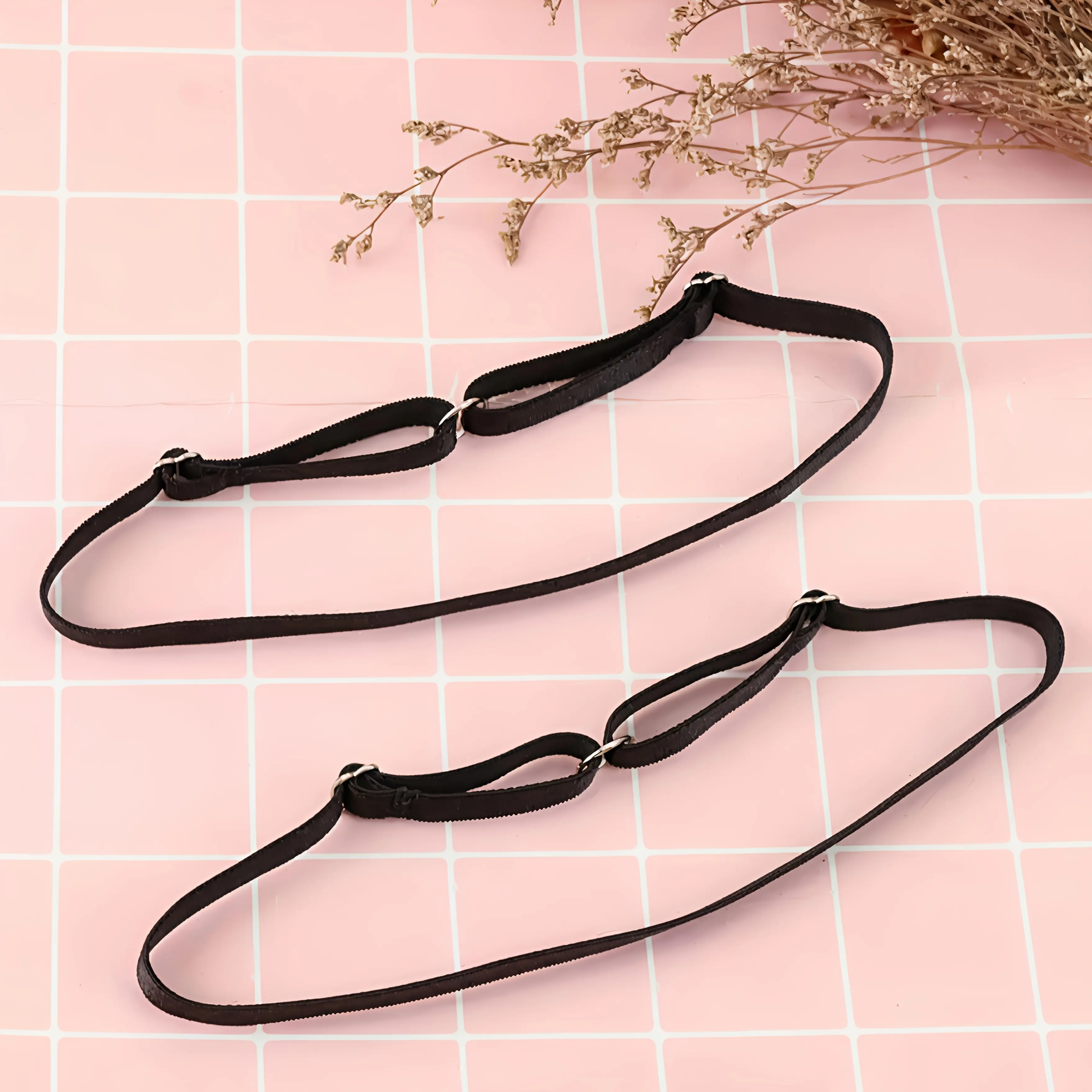 2 Stylish Adjustable Elastic Garter Belts