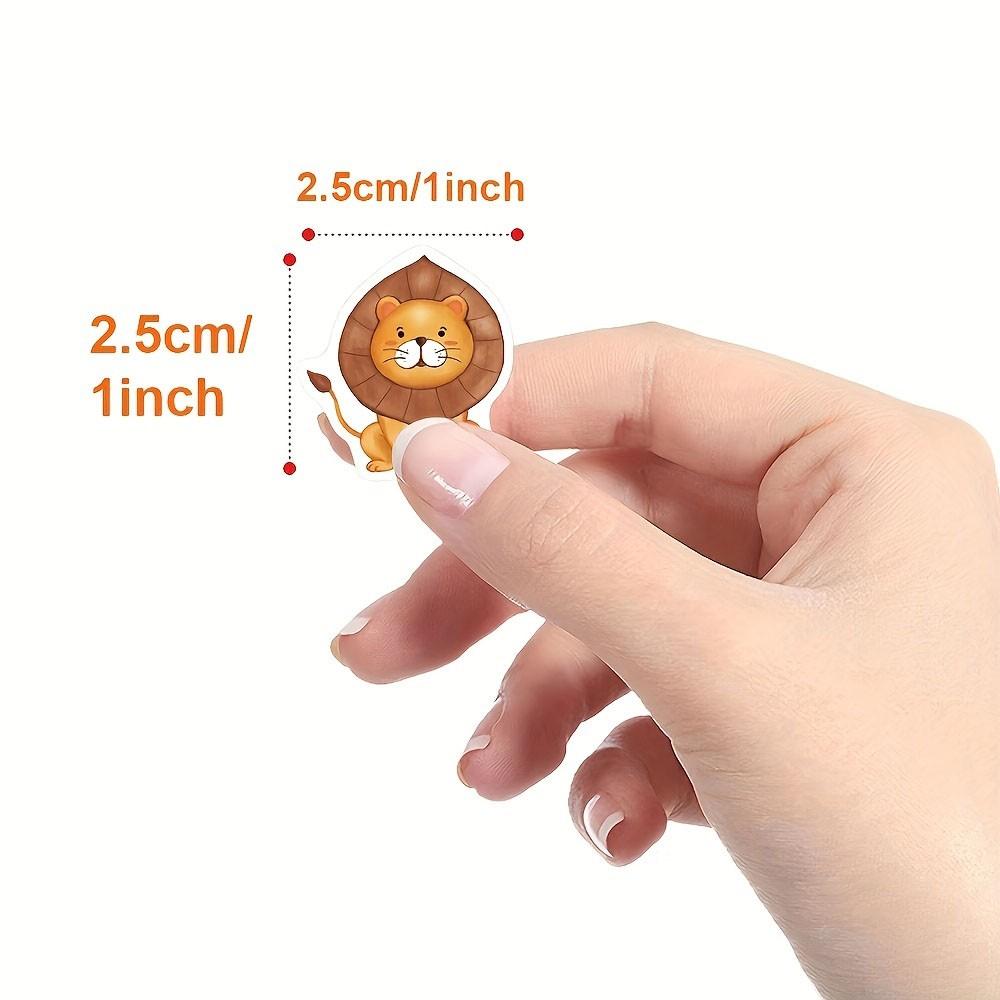 Animal Stickers Roll, 500 Sheets Per Roll, Gift Wrapping Labels, Scrapbook Stationery Stickers, Perfect for Crafts and Decorations