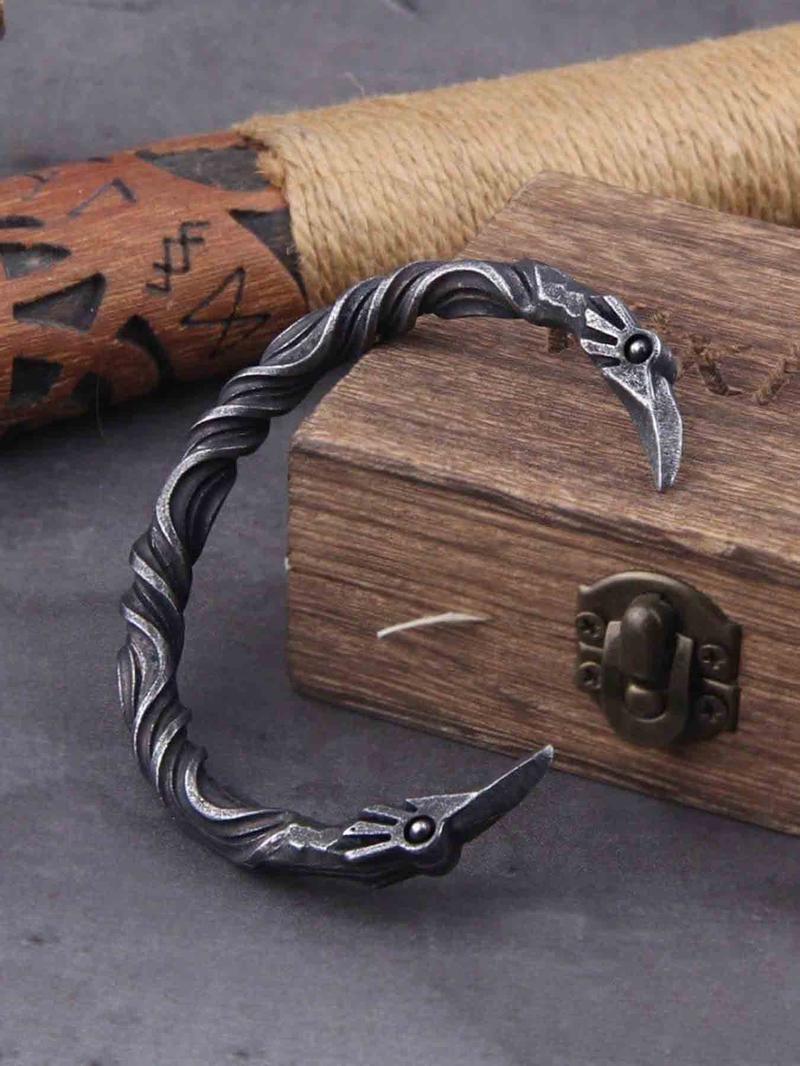 Vintage Gothic Dark Punk Crow Design Carved Open Bracelet, Trendy Punk Men's Party Style Bracelet, Unique Personality Accessory
