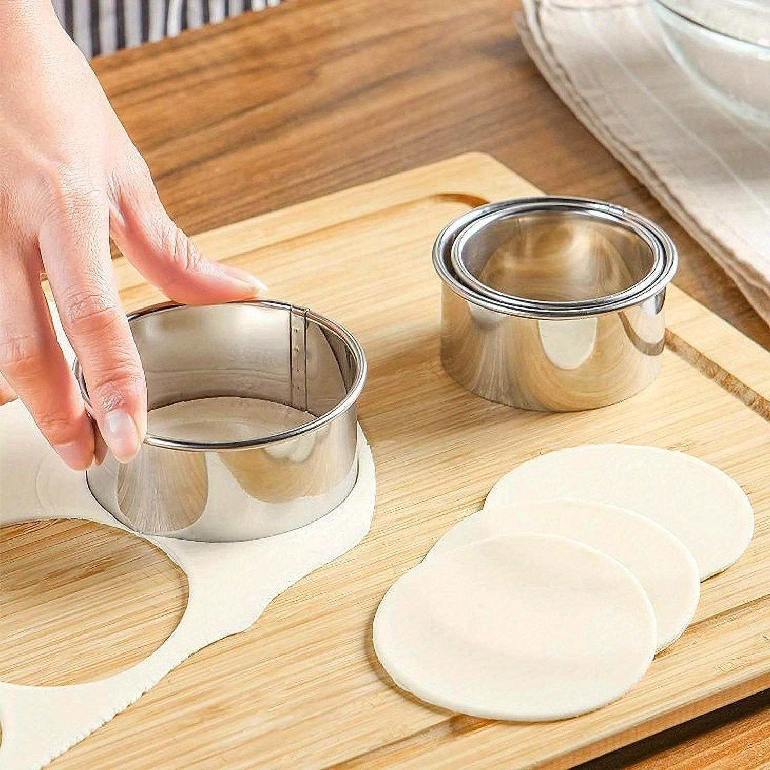 11pcs, Cake Mold Rings, Stainless Steel Mousse Cake Ring, Round Cookie Cutters, Donut Doughnut Pancake Molds, Baking Tools for Mini Cake, Kitchen Gadgets, Kitchen Accessories, Home Kitchen Items Gift Package