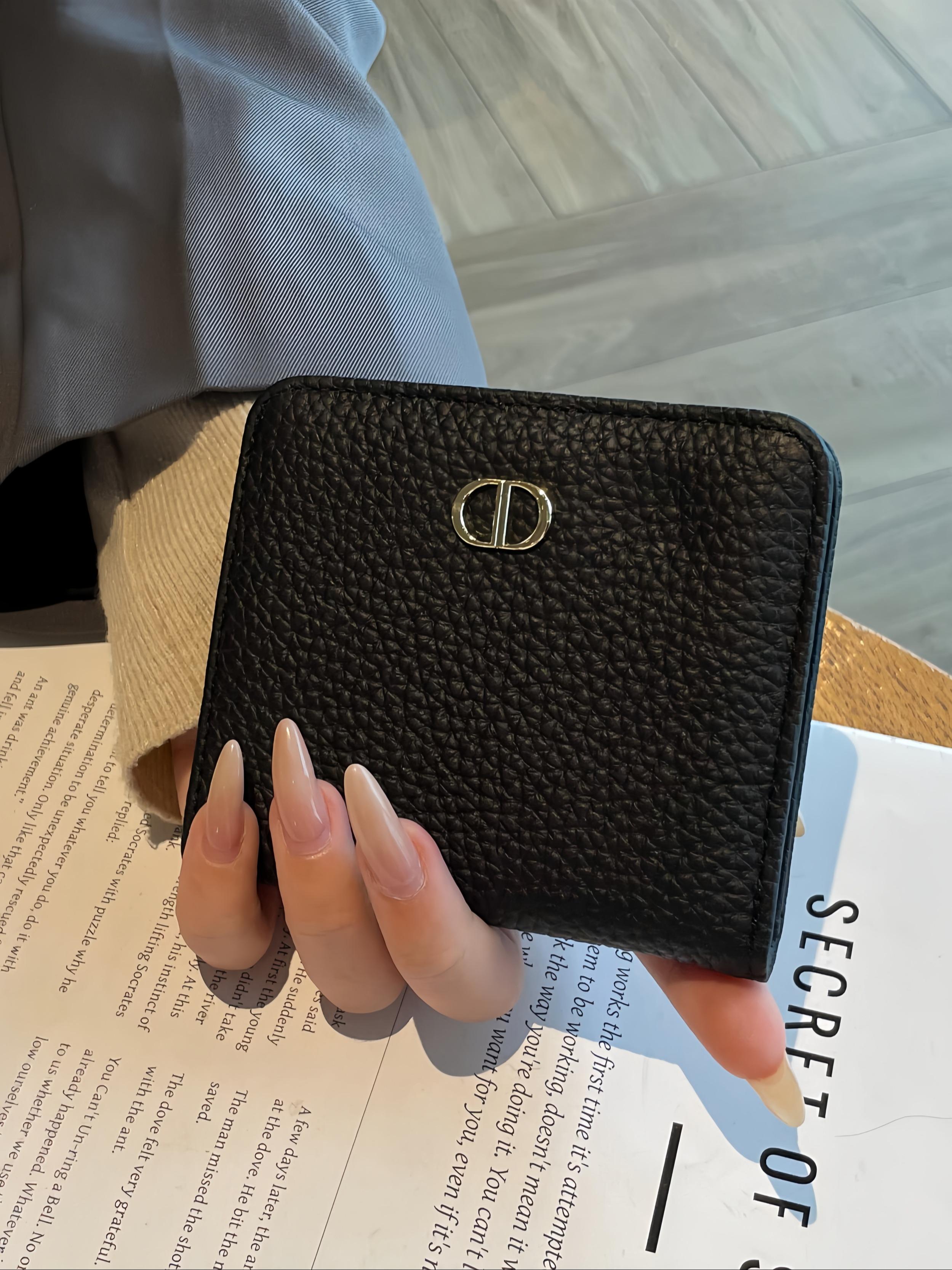 Women's Leather Wallet, Short Design, Genuine Cowhide, Ultra-Thin, Minimalist Style, Multi-Functional Foldable Coin Purse