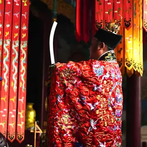 background preload poster image 