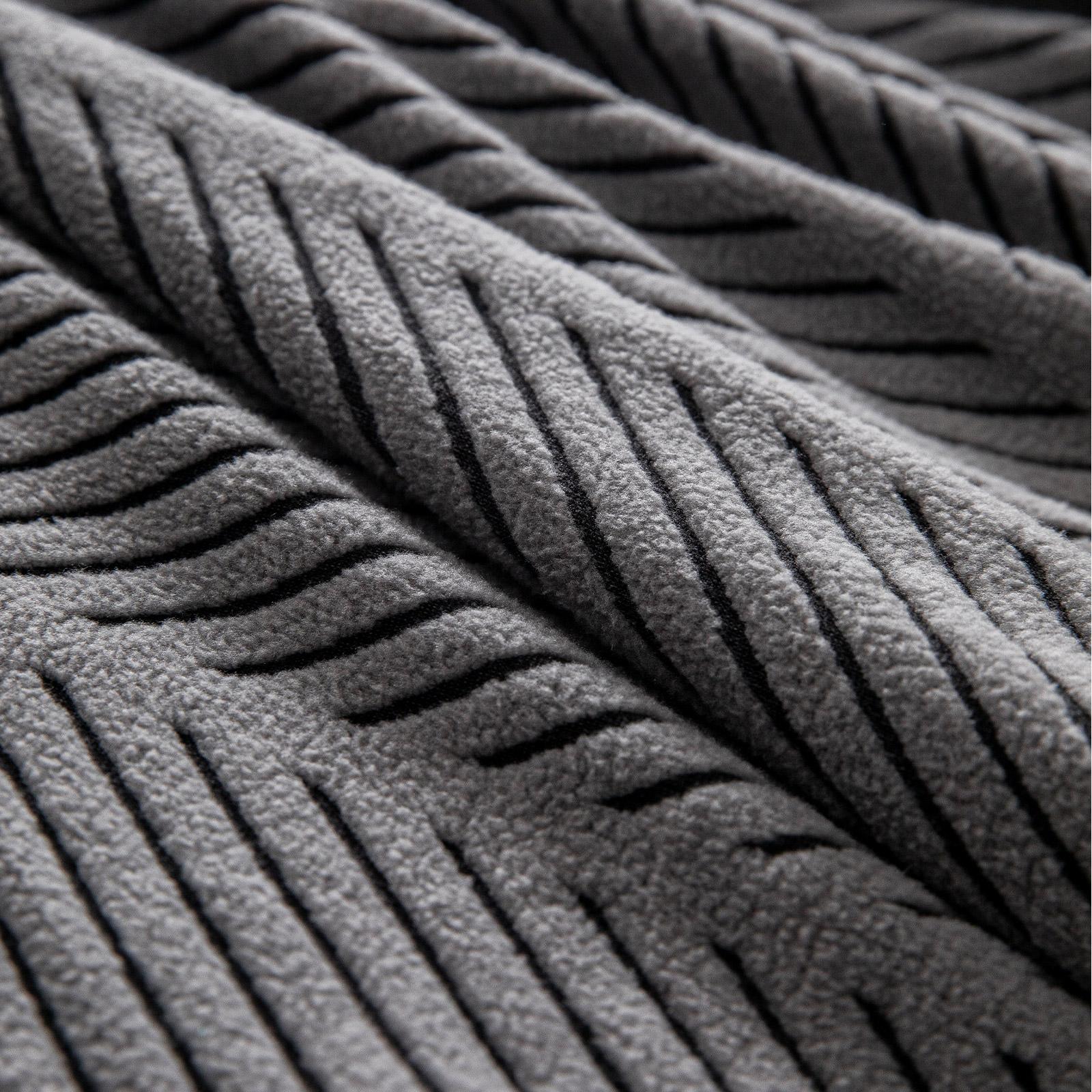 Fishbone Pattern Sofa Cover, 1pc New All-Season Elastic Full Wrap Sofa Protector, Anti-Slip Cat Scratch Resistant Three-Seater Couch Pad, Elastic Sofa Slipcover, Stretch Sofa Cover