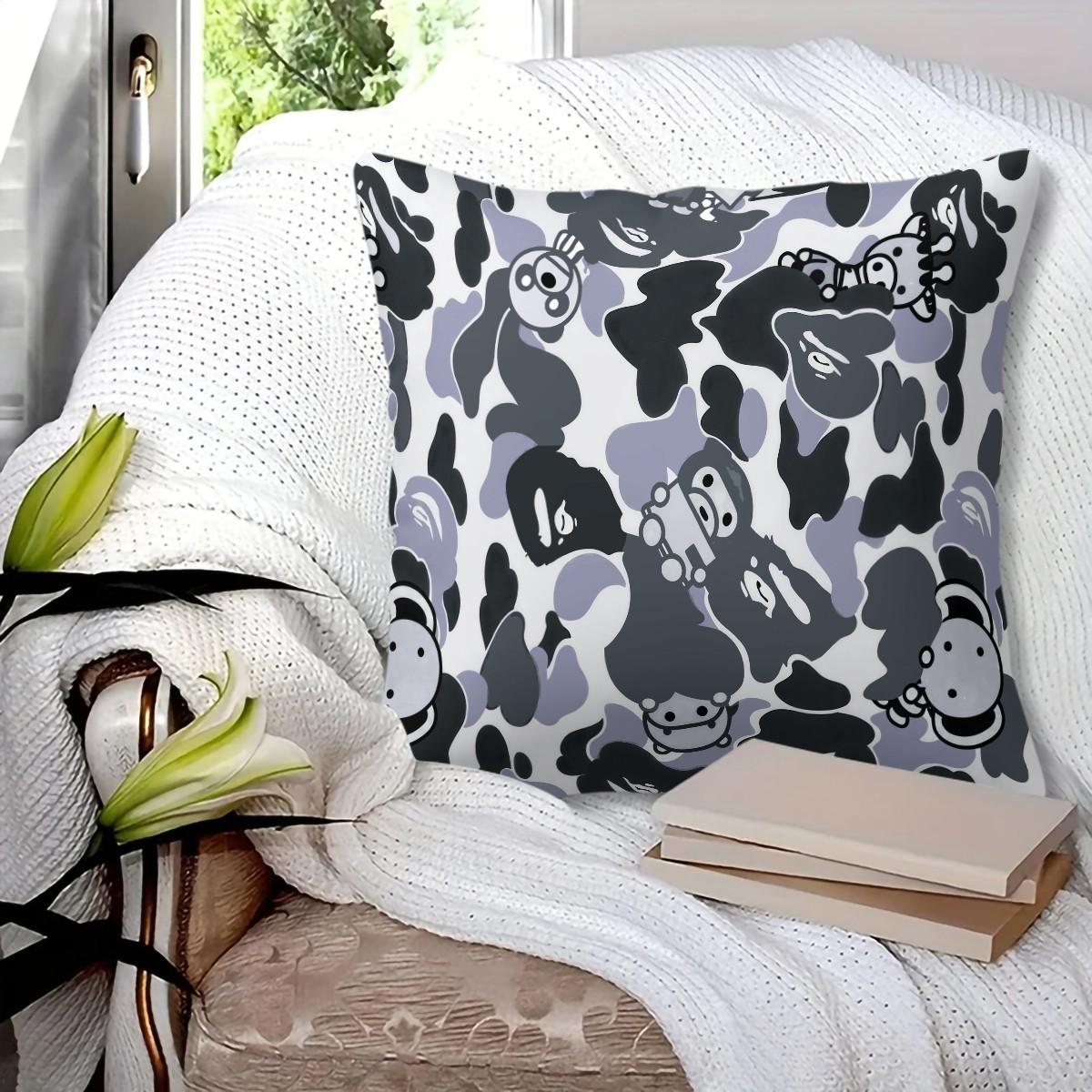 Cartoon Camouflage Anime Style Throw Pillow with Insert, Youthful Personalized Decorative Pillow for Sofa, Bay Window, Gaming Room, Studio, Housewarming Christmas Birthday Gift for Trendy Toy Lovers