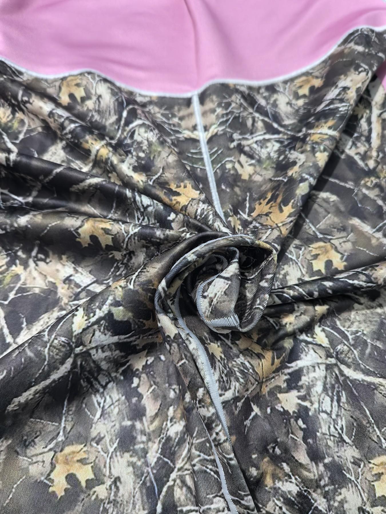 Women's Casual Sporty Yoga Pants, High Waisted Butt Lifting Tight Fit, Camo Maple Leaf Stripe Patchwork Sports Skinny Pants