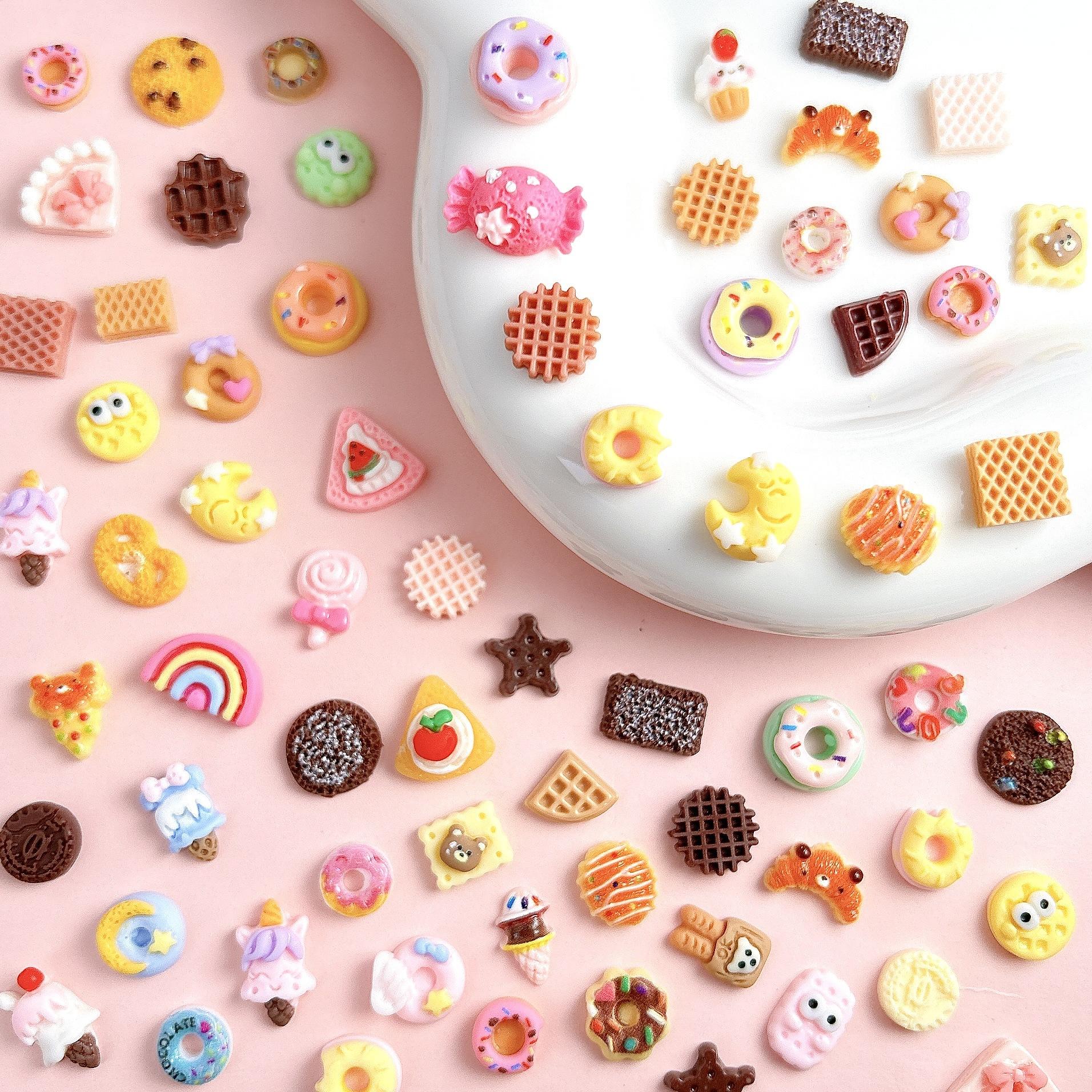 100Pcs Cartoon Cute Desserts Series Resin Nail Charms 3D Simulated Donut Ice-cream Cookies Chocolate Decorations DIY Hairpin Phone Case Nail Art Supplies for Women