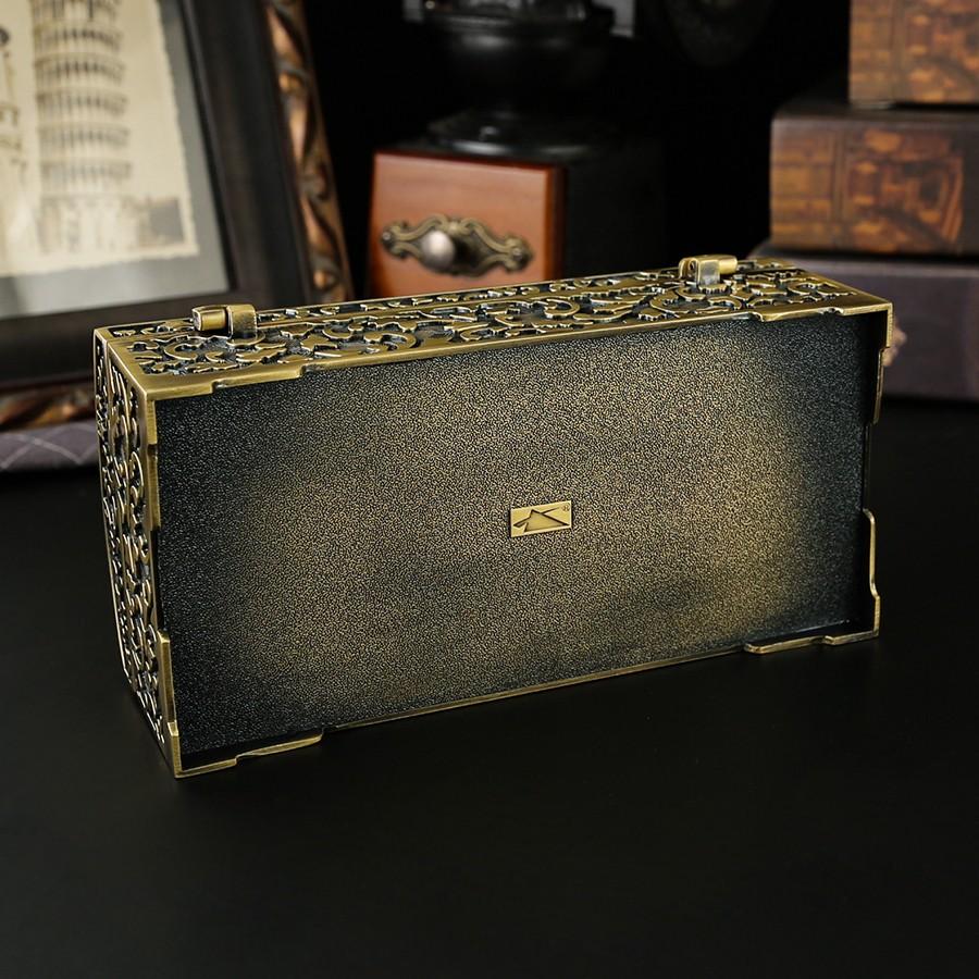 Vintage Engraved Jewelry Box | Luxury Antique Storage for Necklaces, Rings & Earrings | Dustproof Organizer